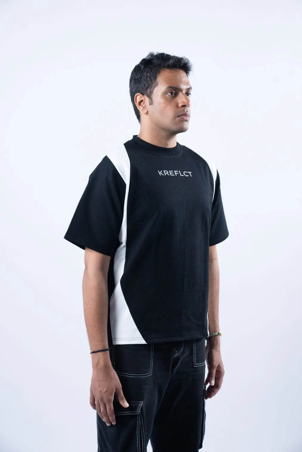 Unisex Embroidered Logo Black & White Splits T-Shirt Kreflct