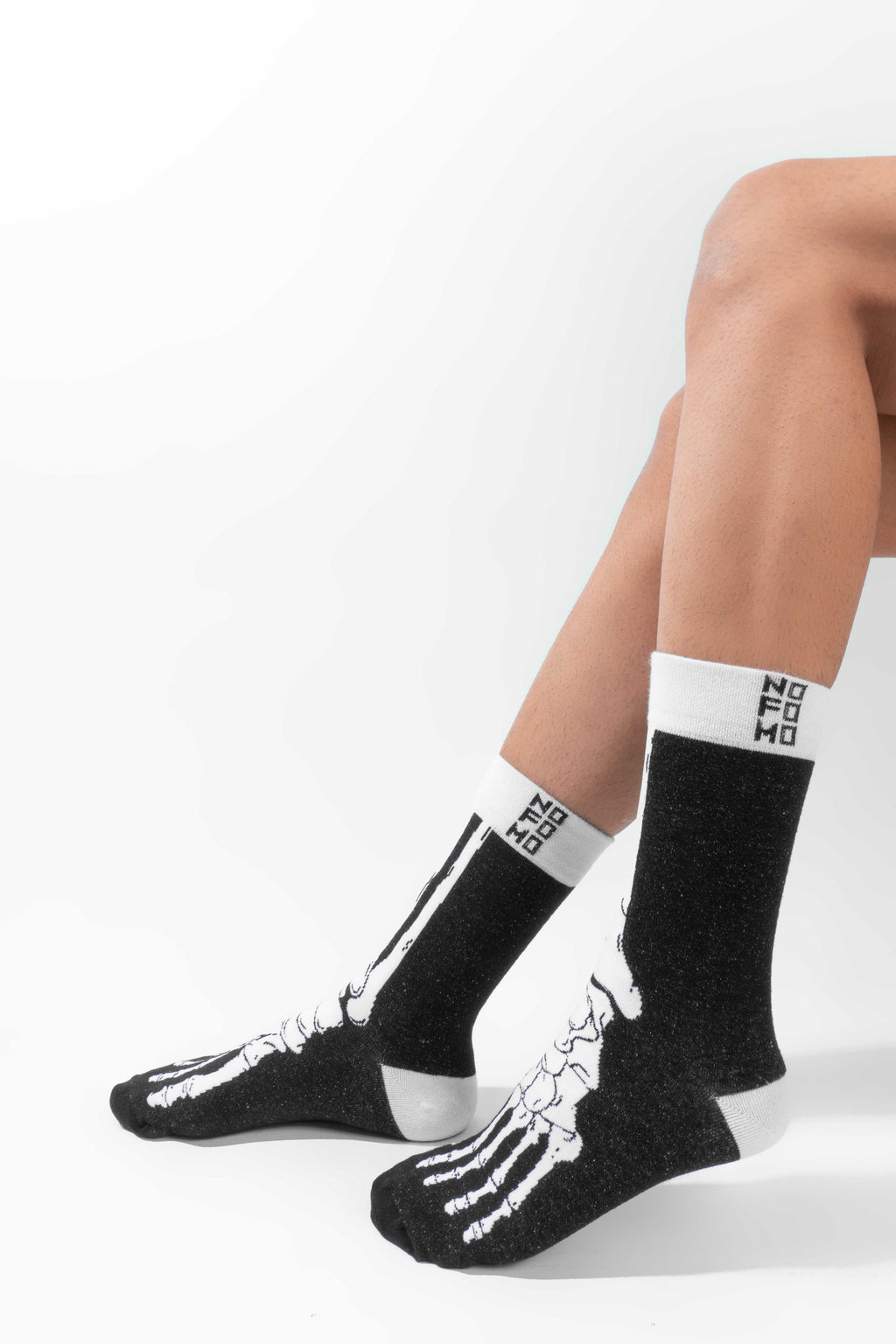 X-ray - Crew Length Socks NOFOMO