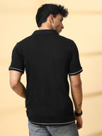 Rigo Men's Black Solid Polo T-shirt With Contrast Piping