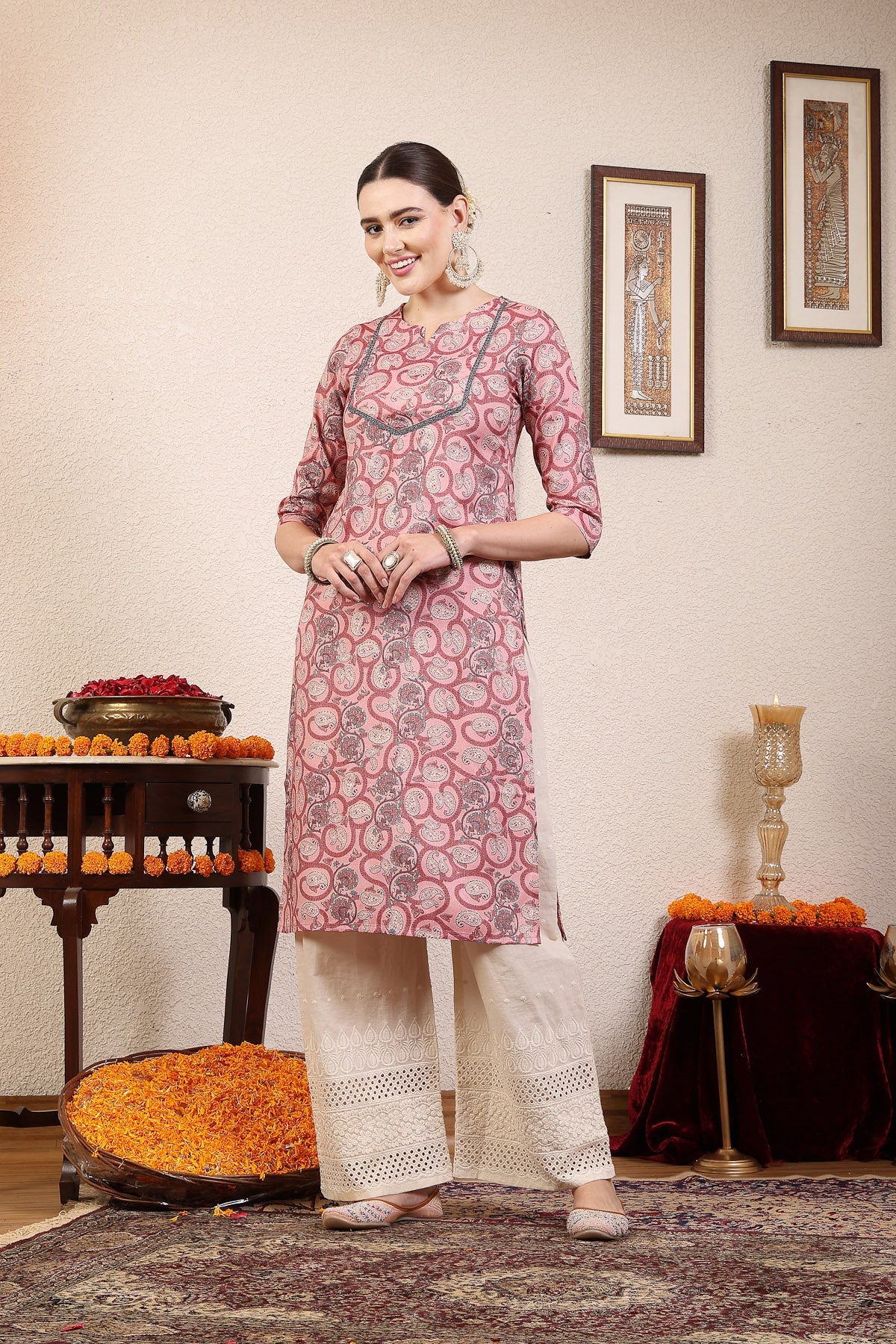 Women Pink Printed Straight Kurta