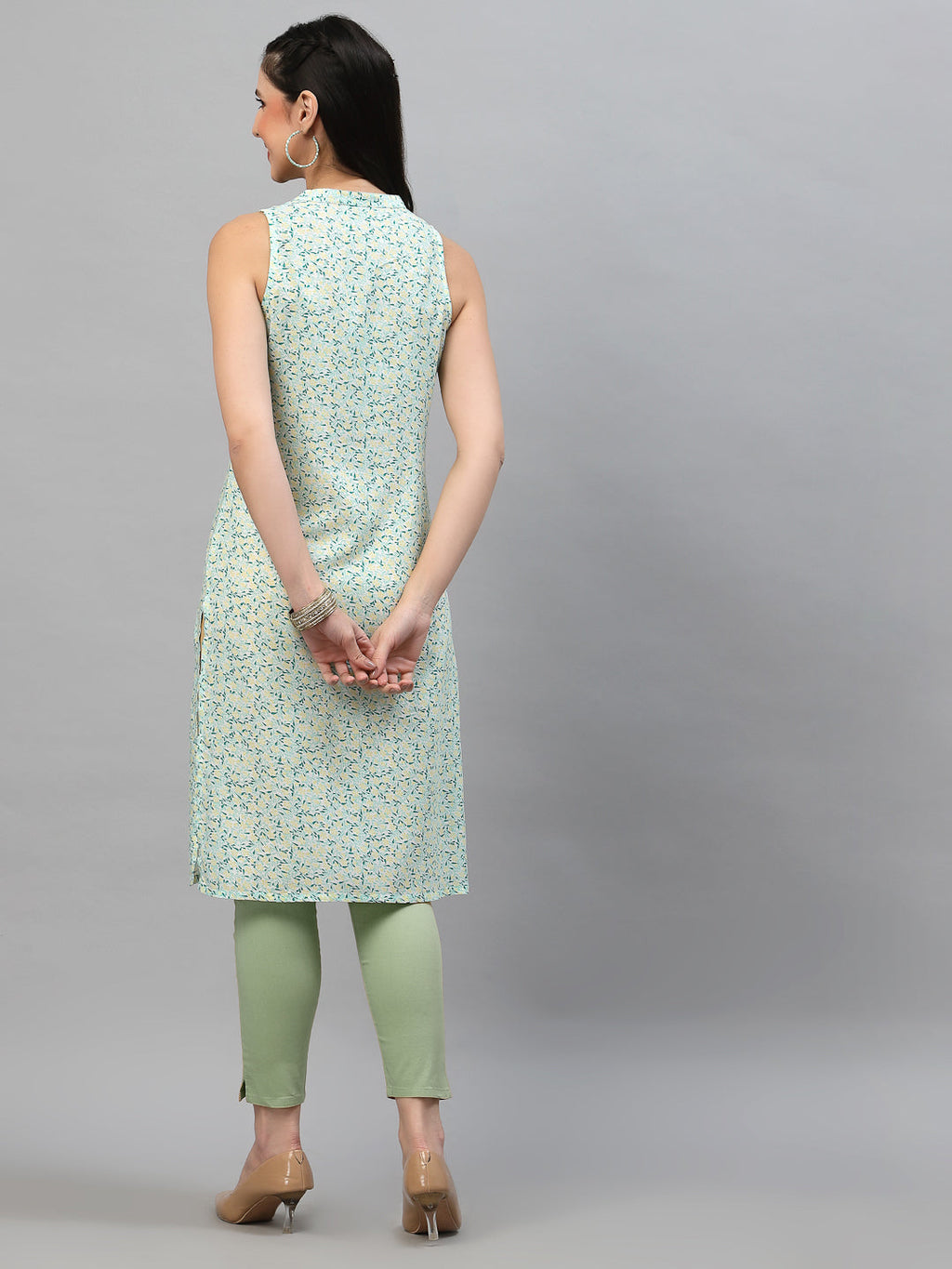 Women Multicolor Viscose Sleeveless Kurta Krya