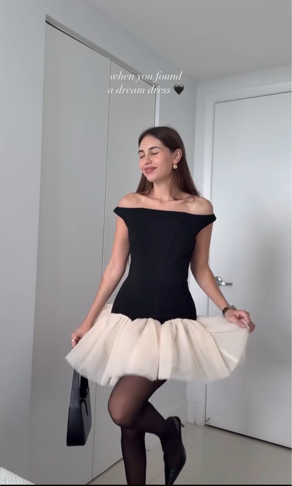 Scalloped Fit And Flare Dress De Novoo