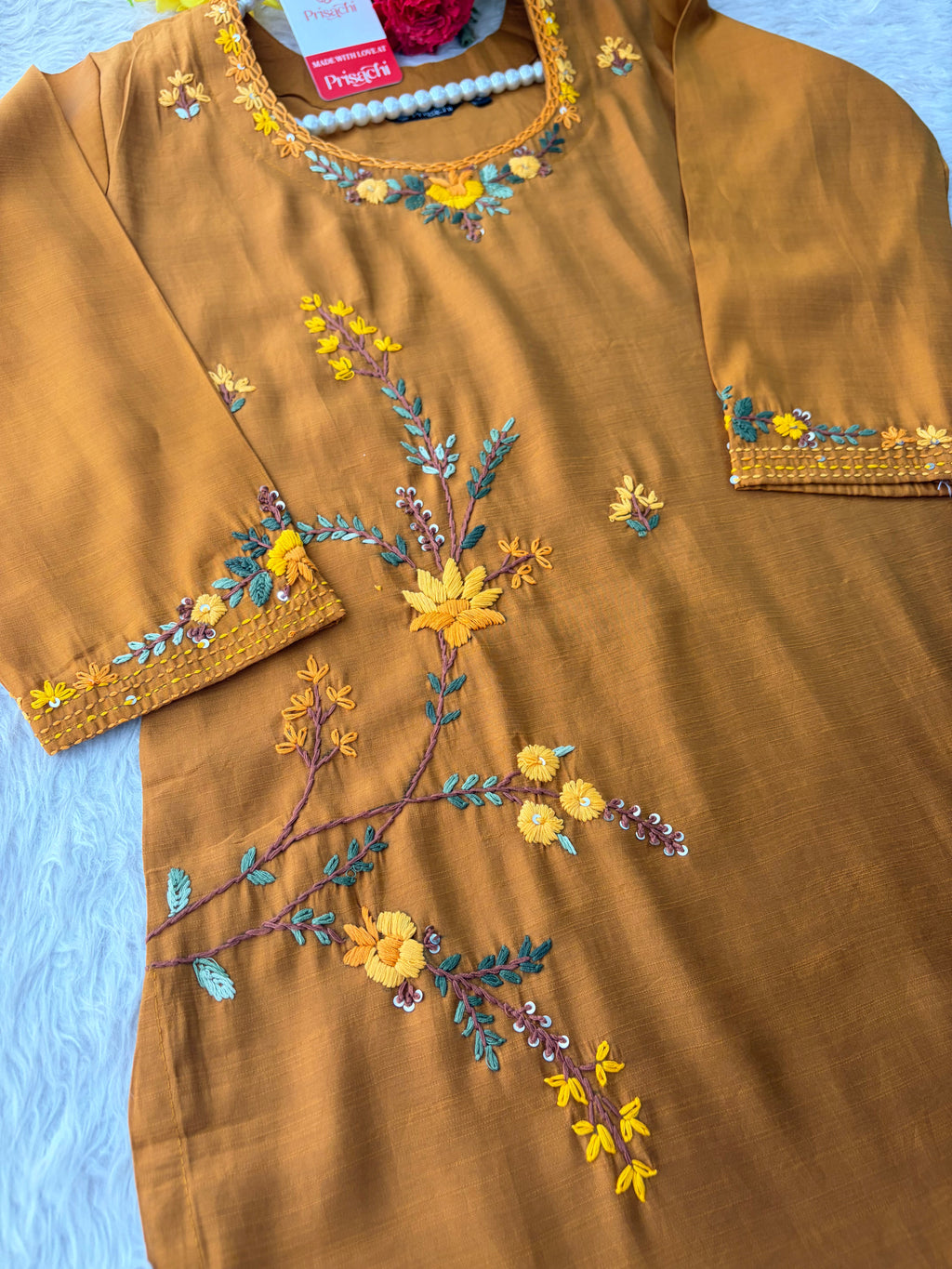 Women Thread Embroidered Kurti Pant Co-ord Set | Ethnic Office & Casual Daily Wear