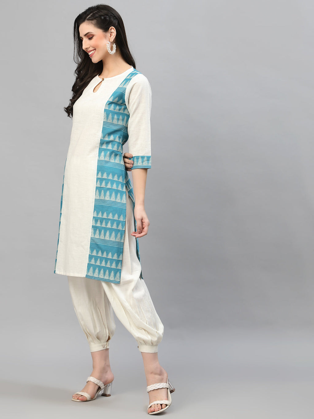 Women Off White & Blue Linen Jacquard Kurta