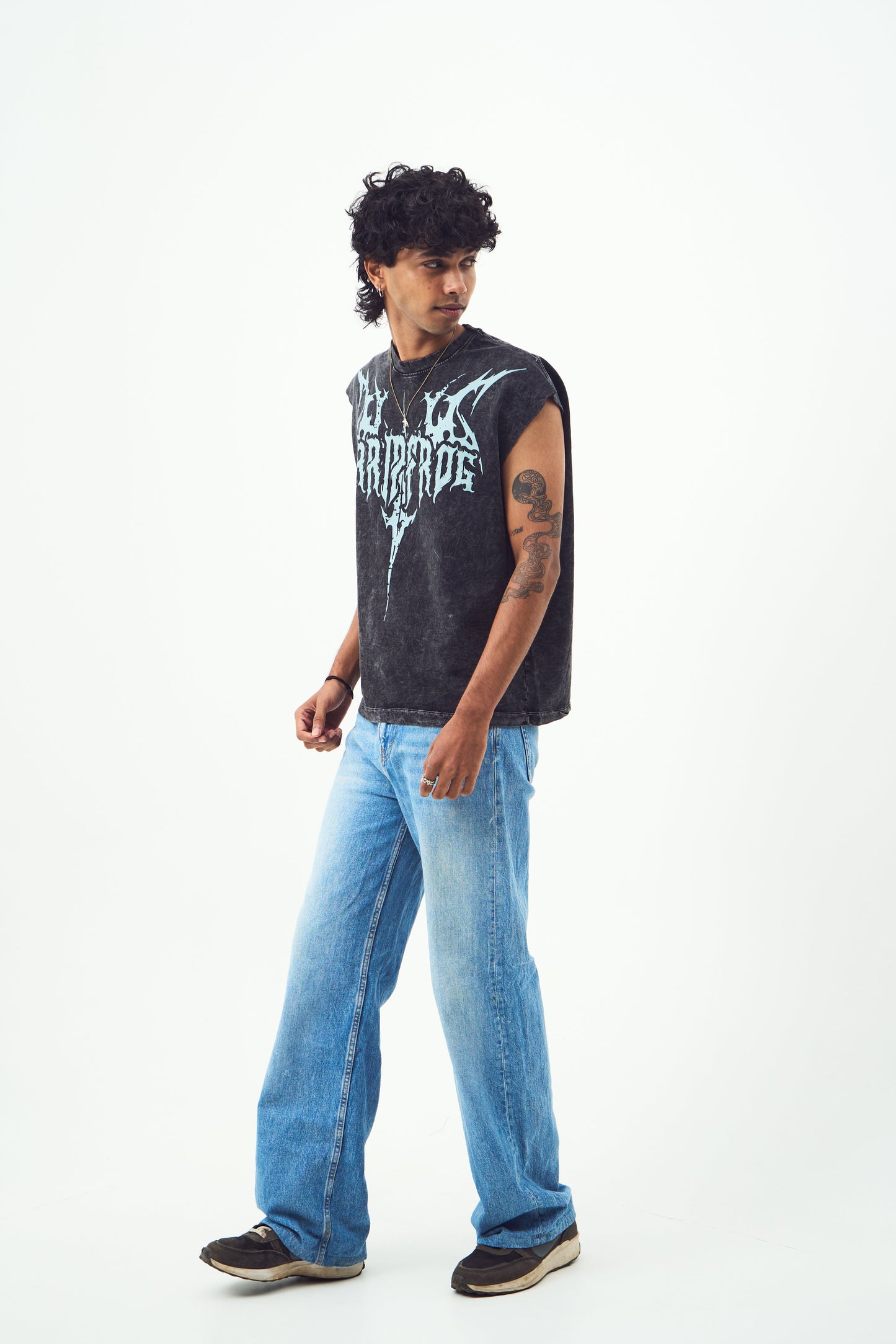 Acid Wash Gothic Muscle Muscle Tee Bluish Grey print