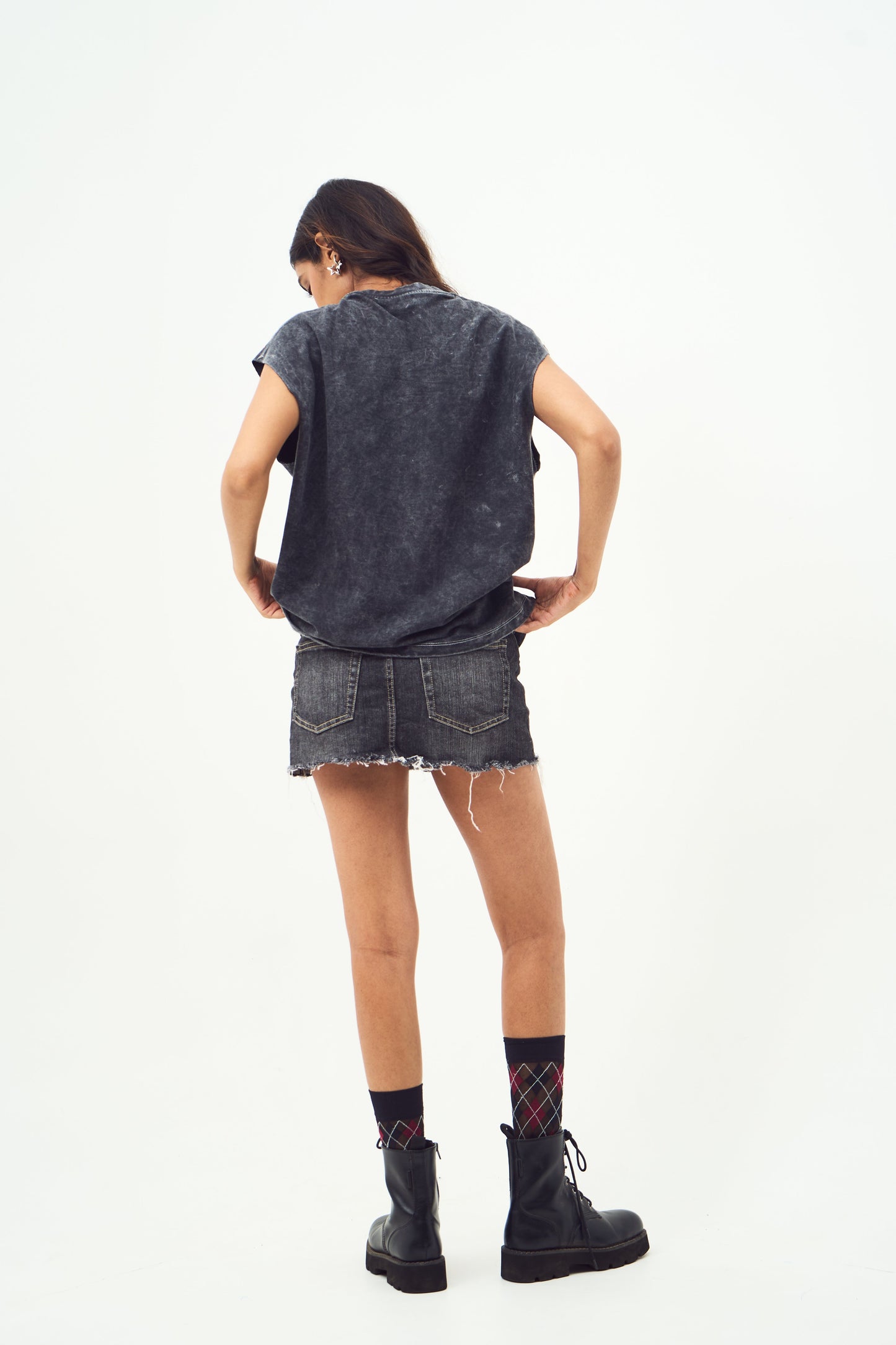 Acid wash Gothic Muscle Tee Red print