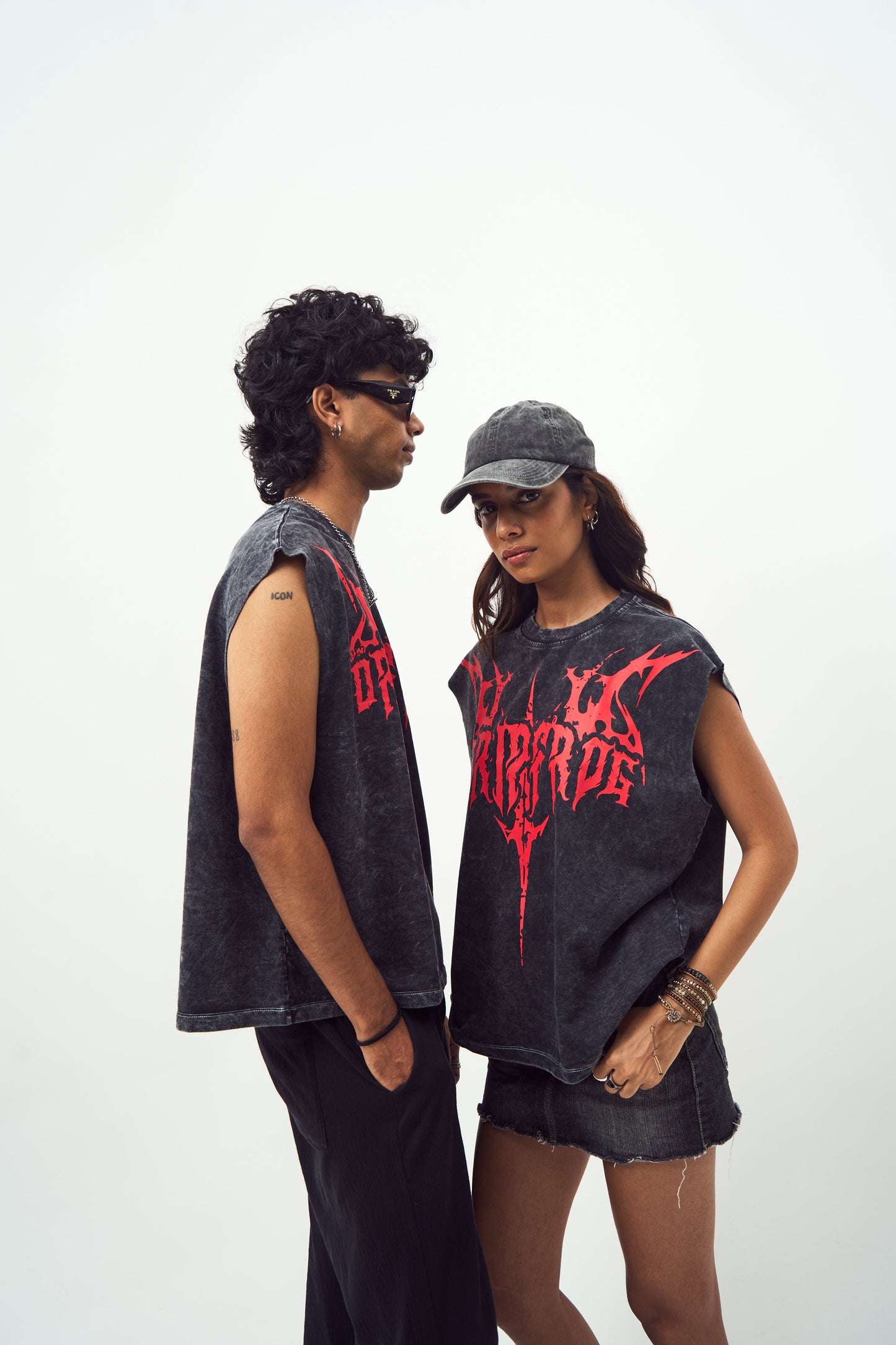 Acid wash Gothic Muscle Tee Red print
