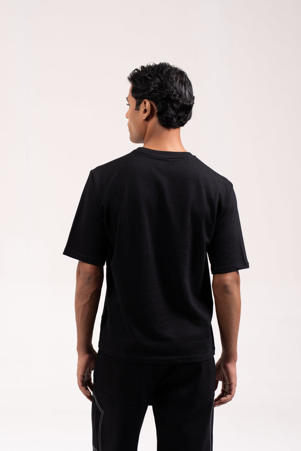 Obsidian Sculpture Tee