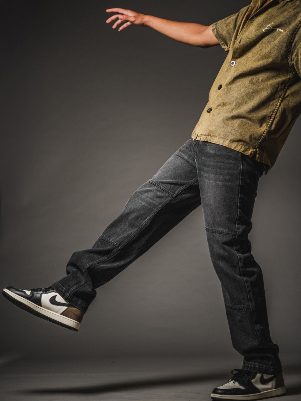 Loose Fit Jean With Knee Panel Detail