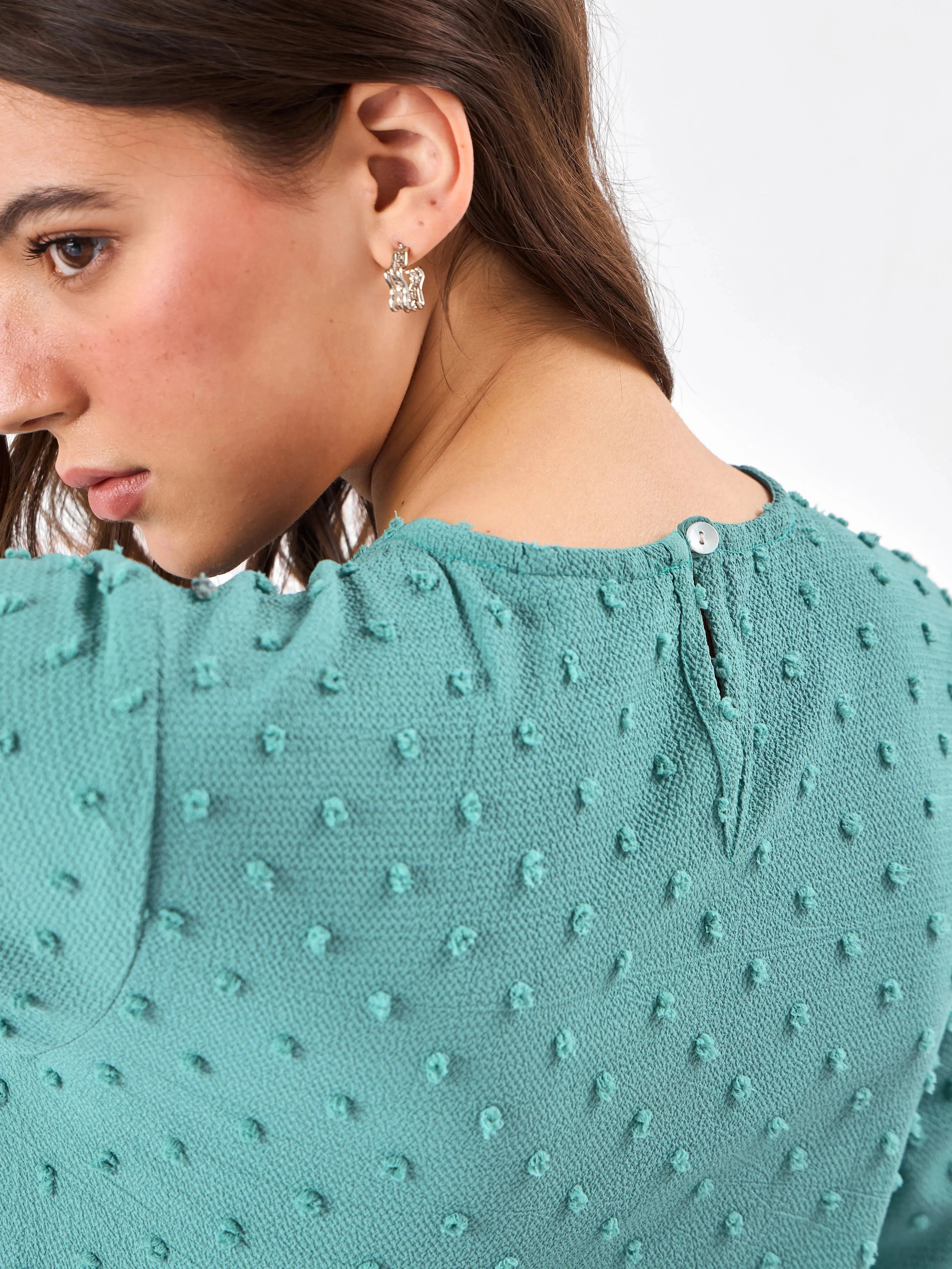 Casual Round Neck Grey Haze Top Zumee