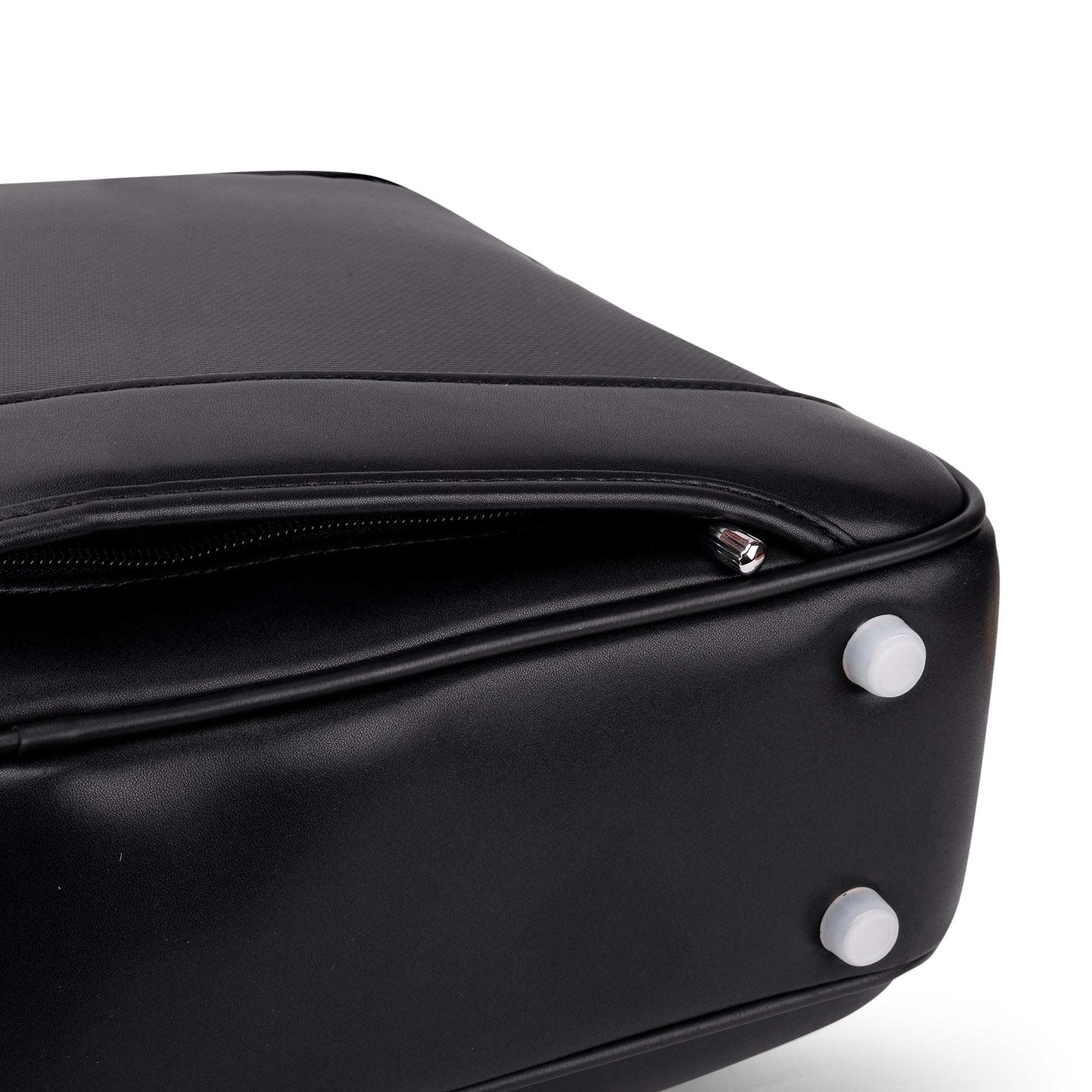 Stylera black leather business briefcase close up of bottom corner with zipper detail and protective feet