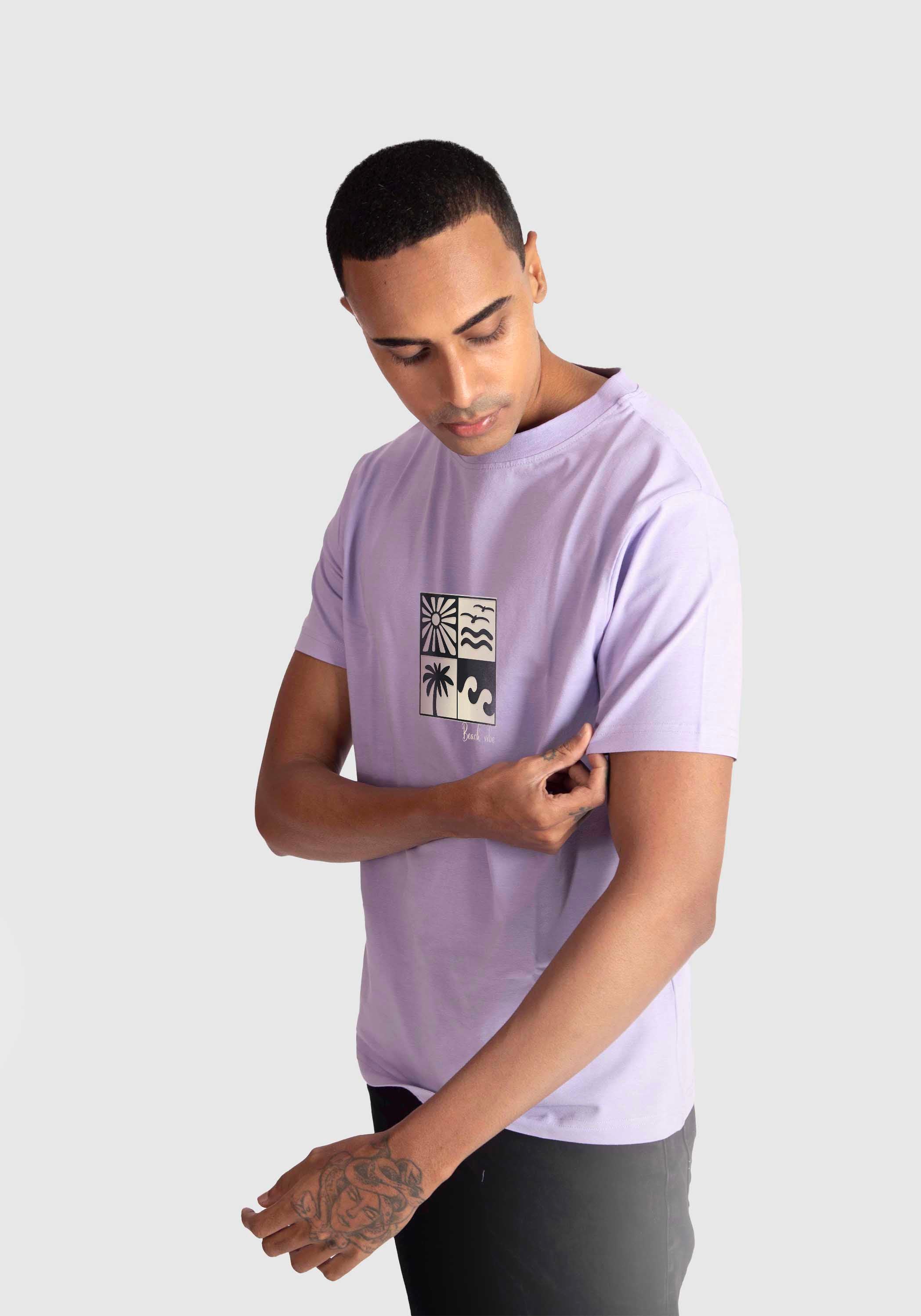 Stylera lavender t-shirt for men with artistic graphic print and relaxed fit