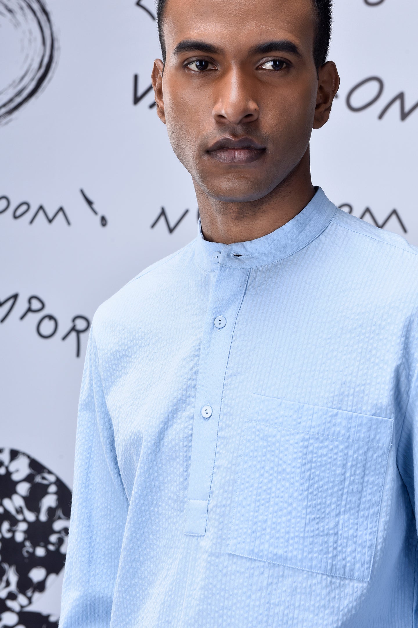 Stylera light blue regular fit shirt with mandarin collar and front pocket