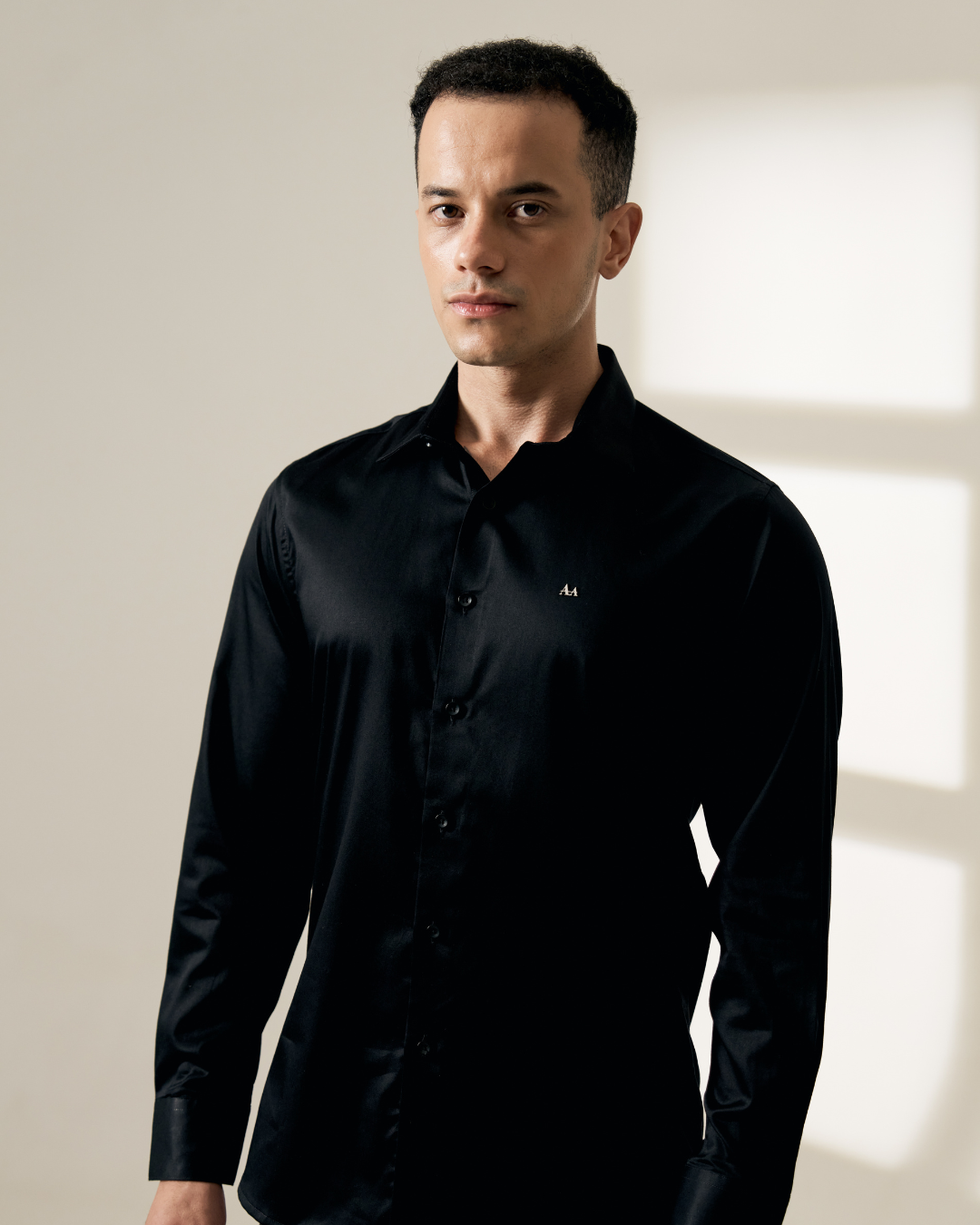 Classic BlackSlim-Fit Shirt