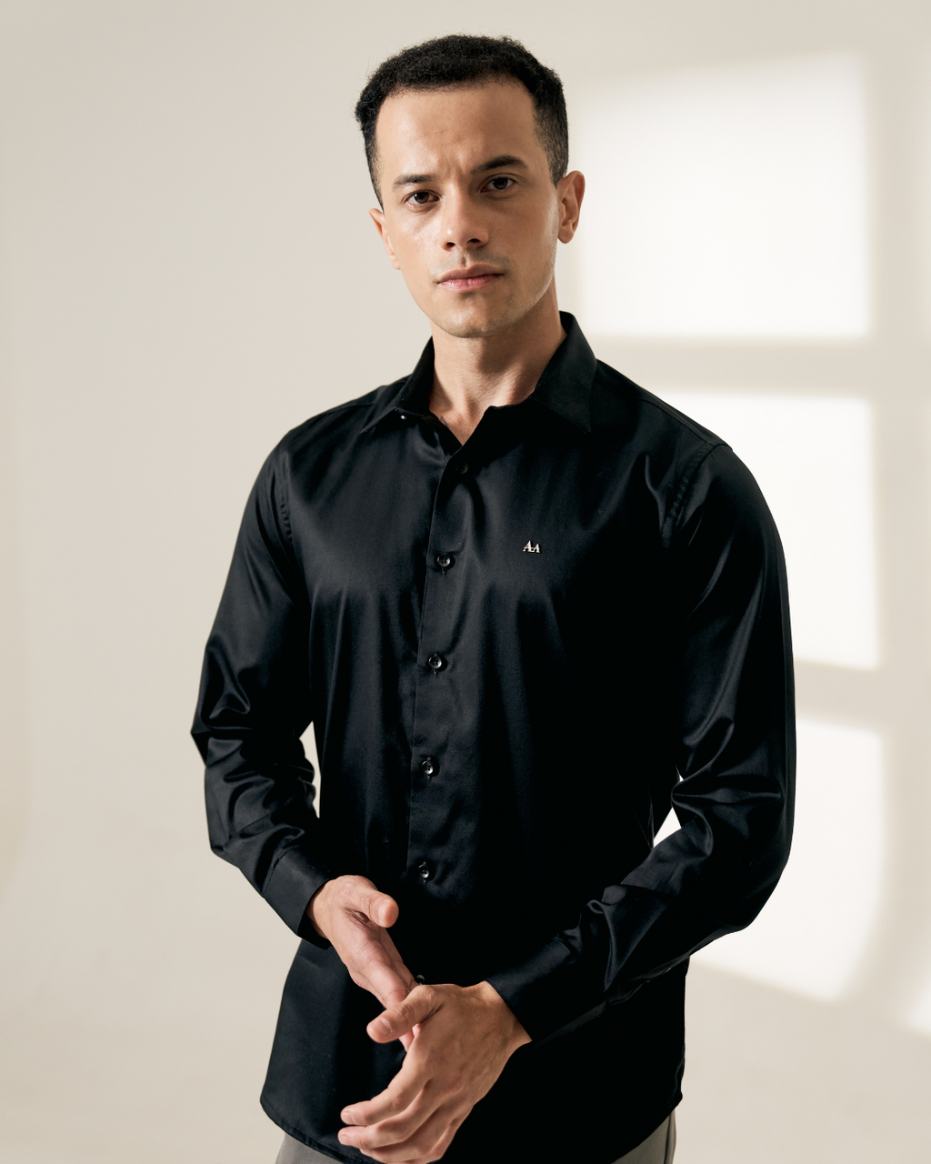 Classic BlackSlim-Fit Shirt Aachari