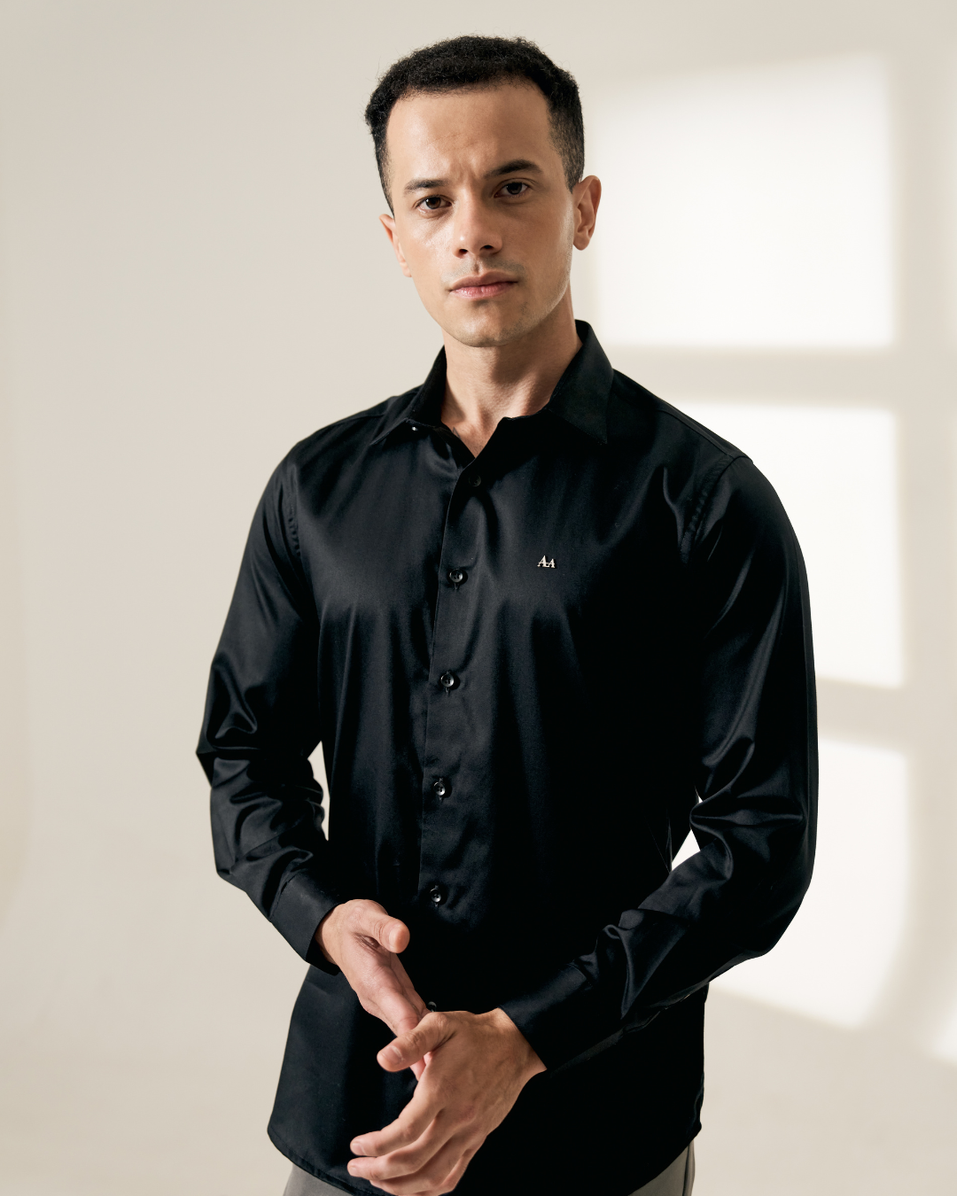 Classic BlackSlim-Fit Shirt