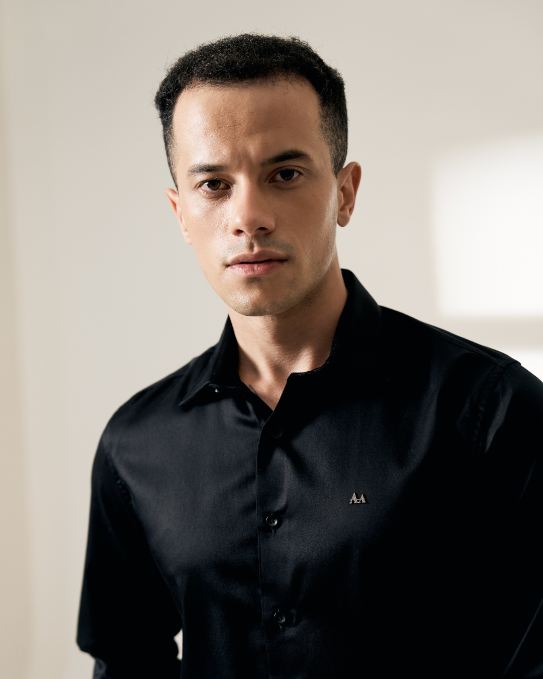 Classic BlackSlim-Fit Shirt