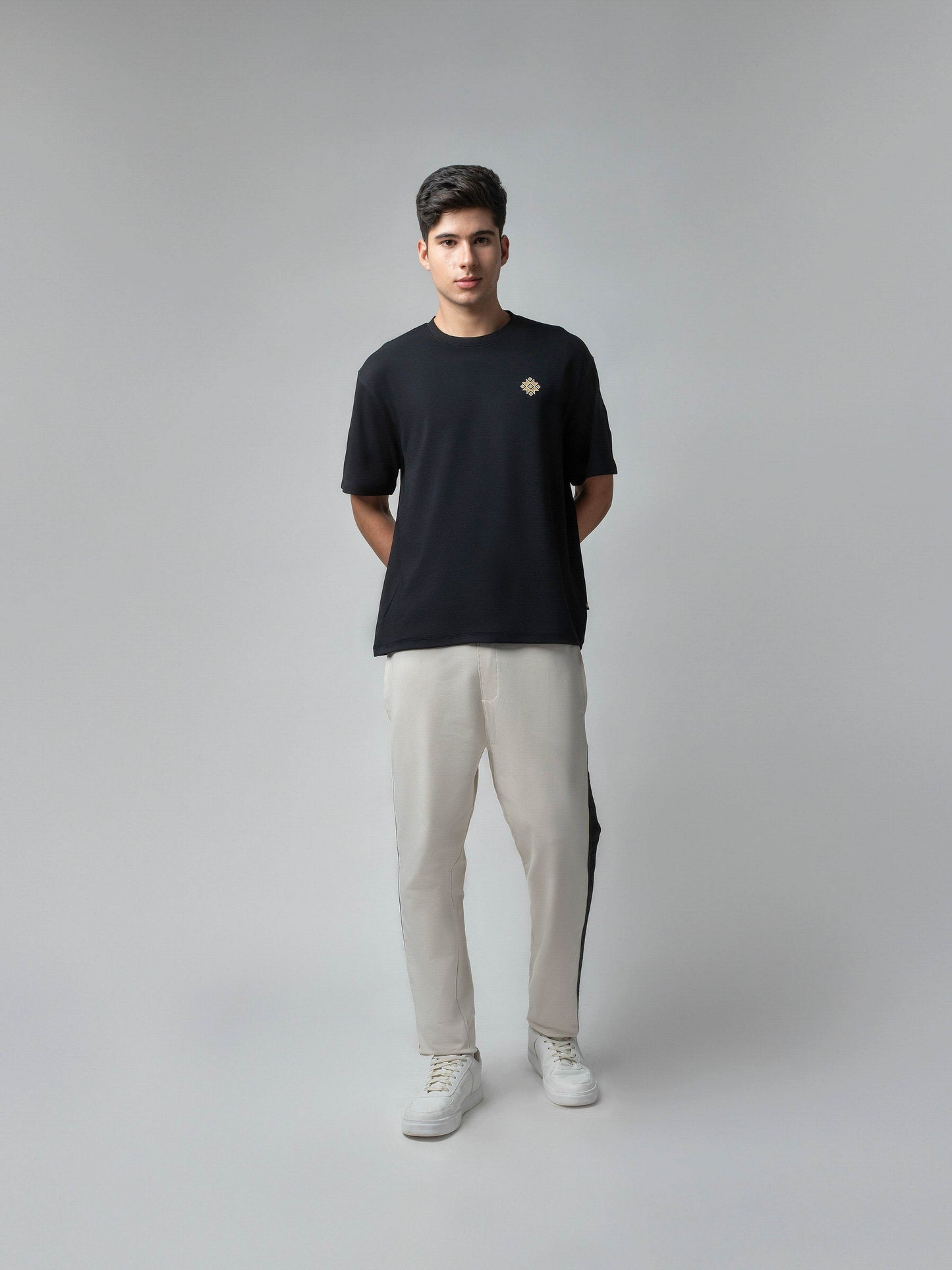 Black tshirt