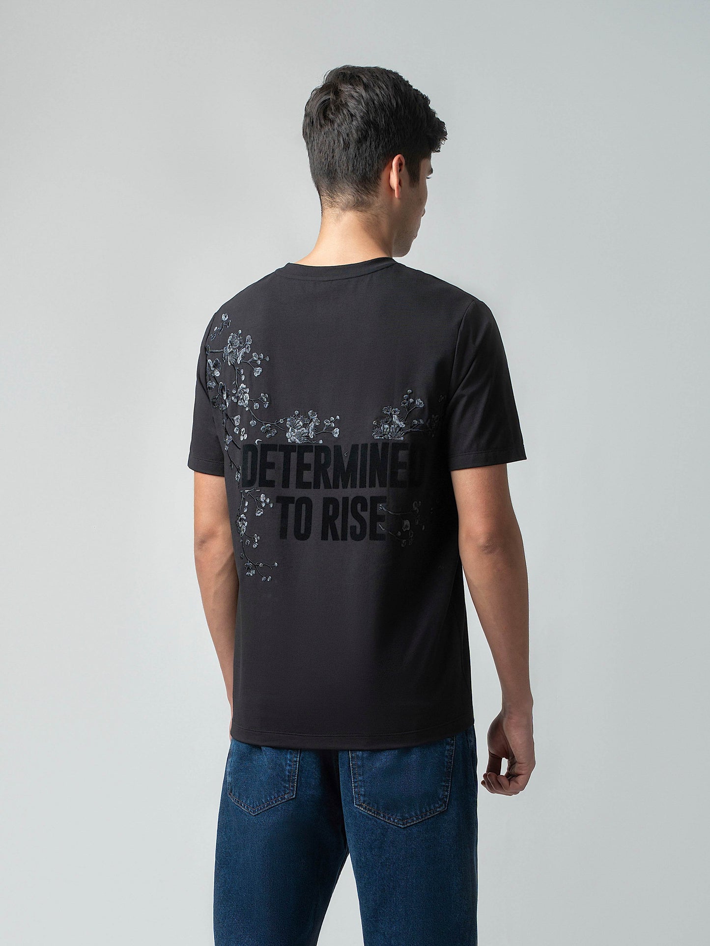 Black tshirt for men 