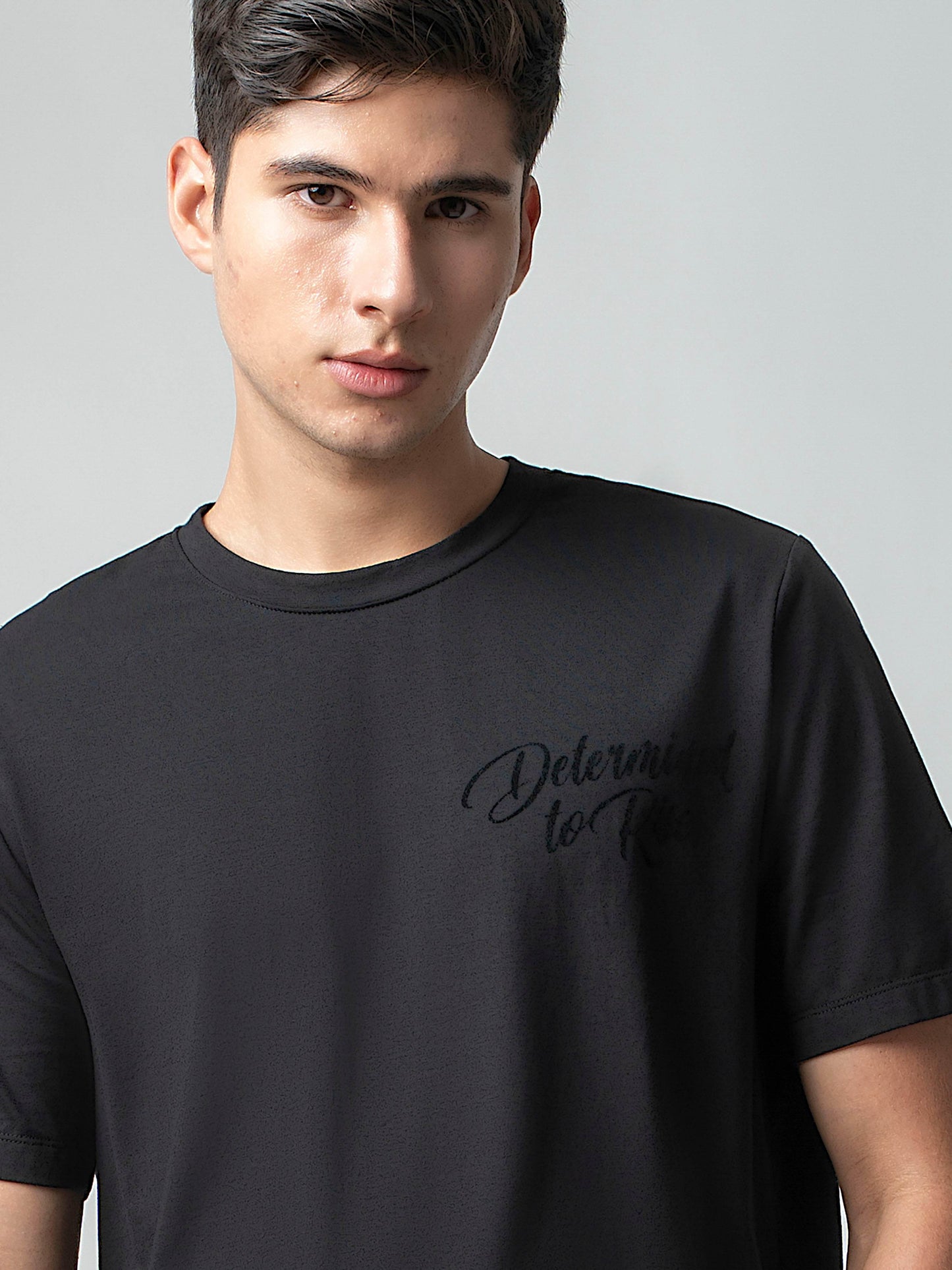 Black tshirt for men 