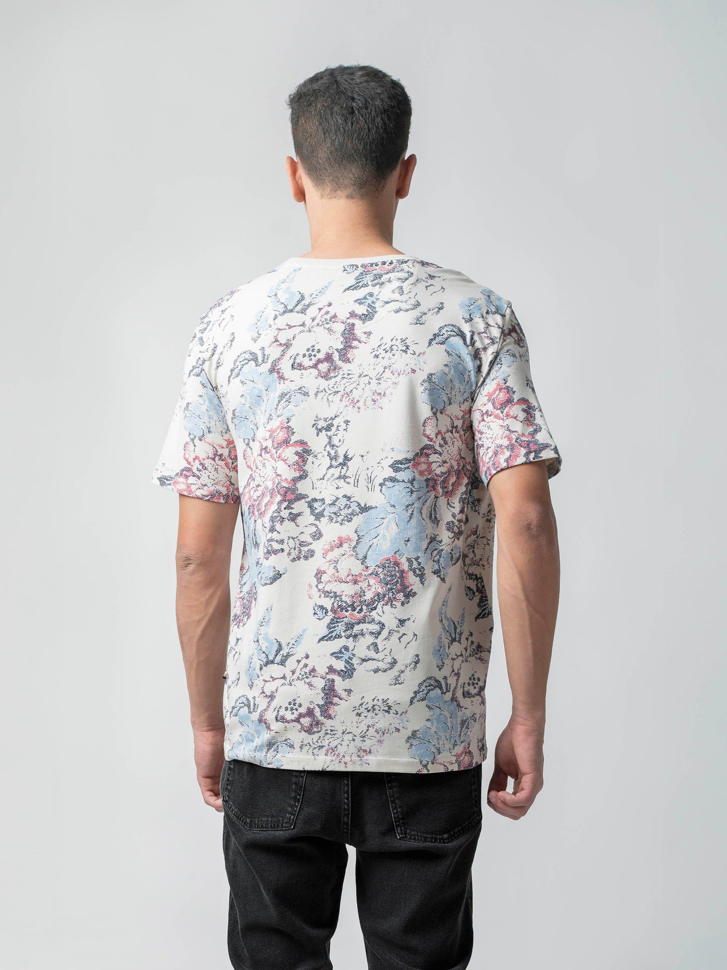 Beige tshirt
