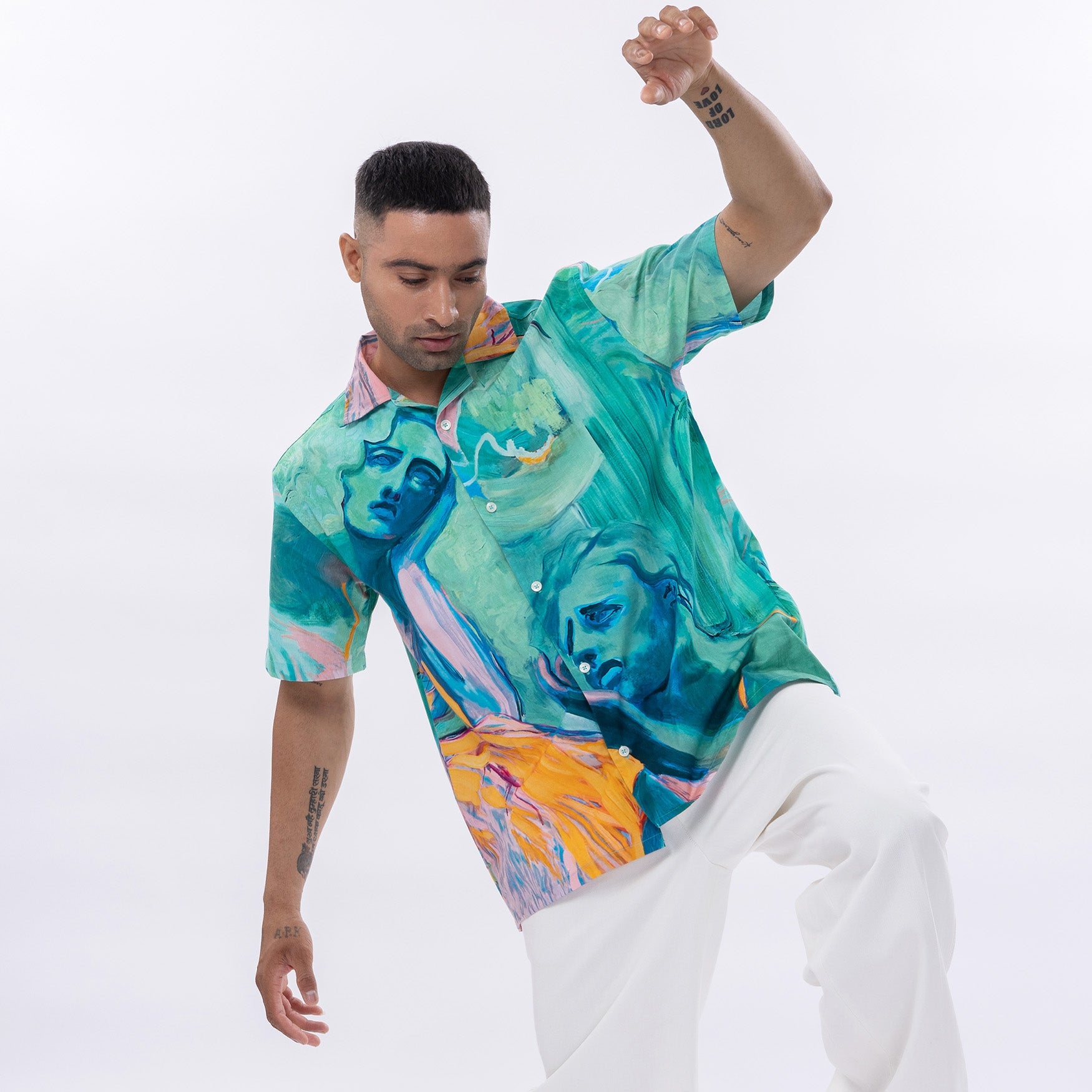 Stylera art print short sleeve shirt in vibrant colors featuring artistic designs for a stylish look