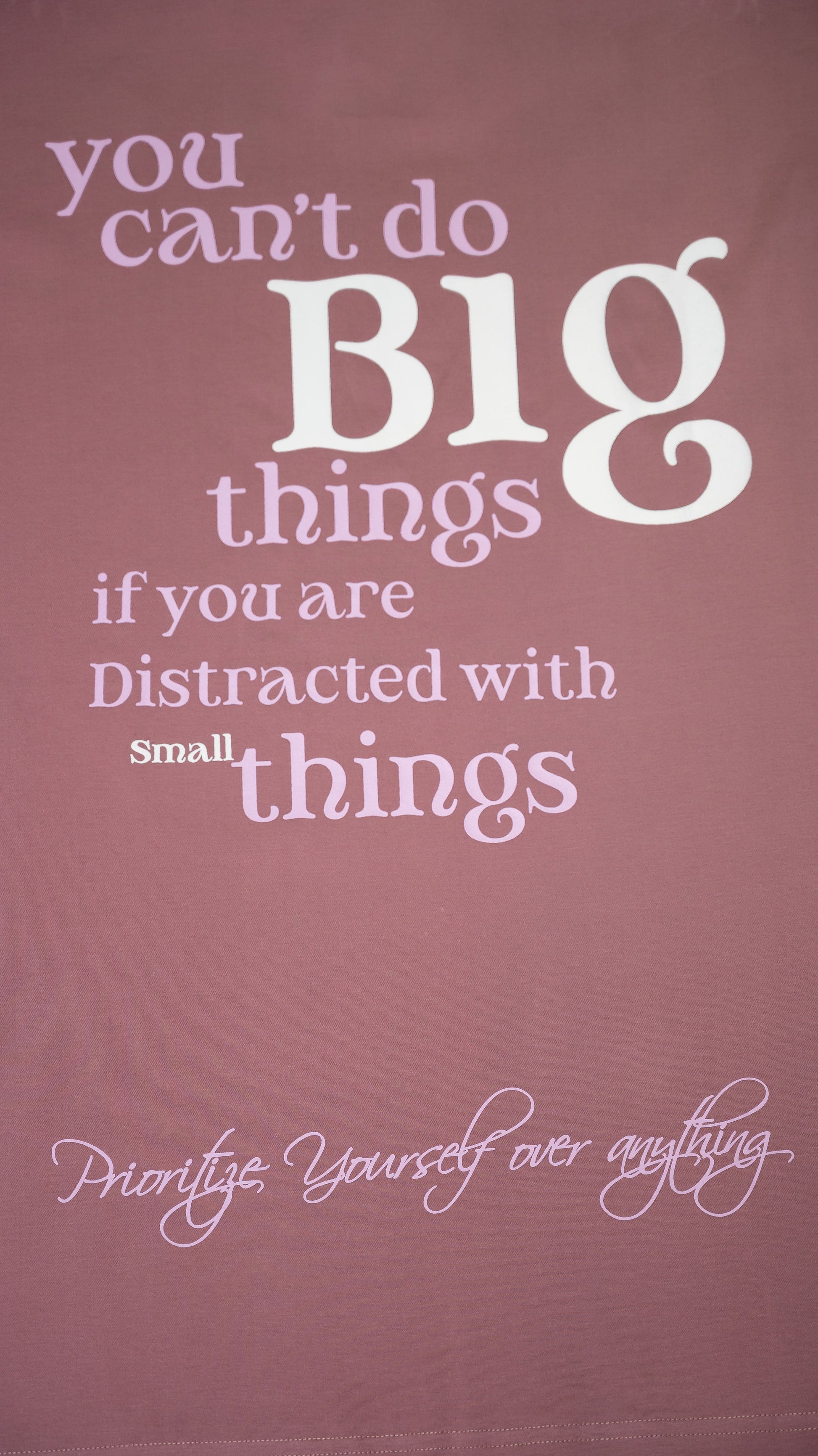Stylstpls trendy oversized t-shirt for men and women with motivational quote design