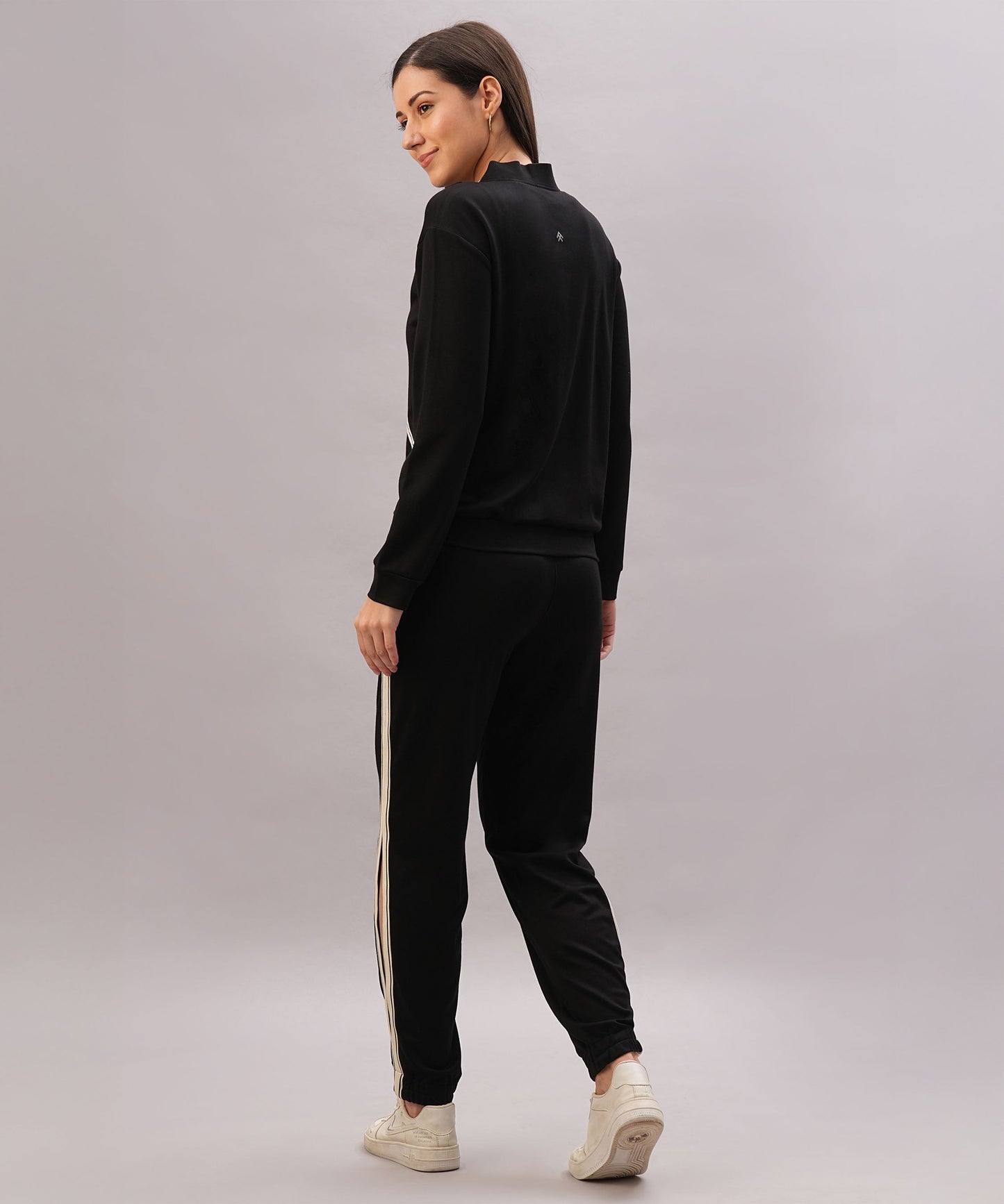 Stylera Black Co-ord Set for Women featuring a stylish jacket and jogger pants