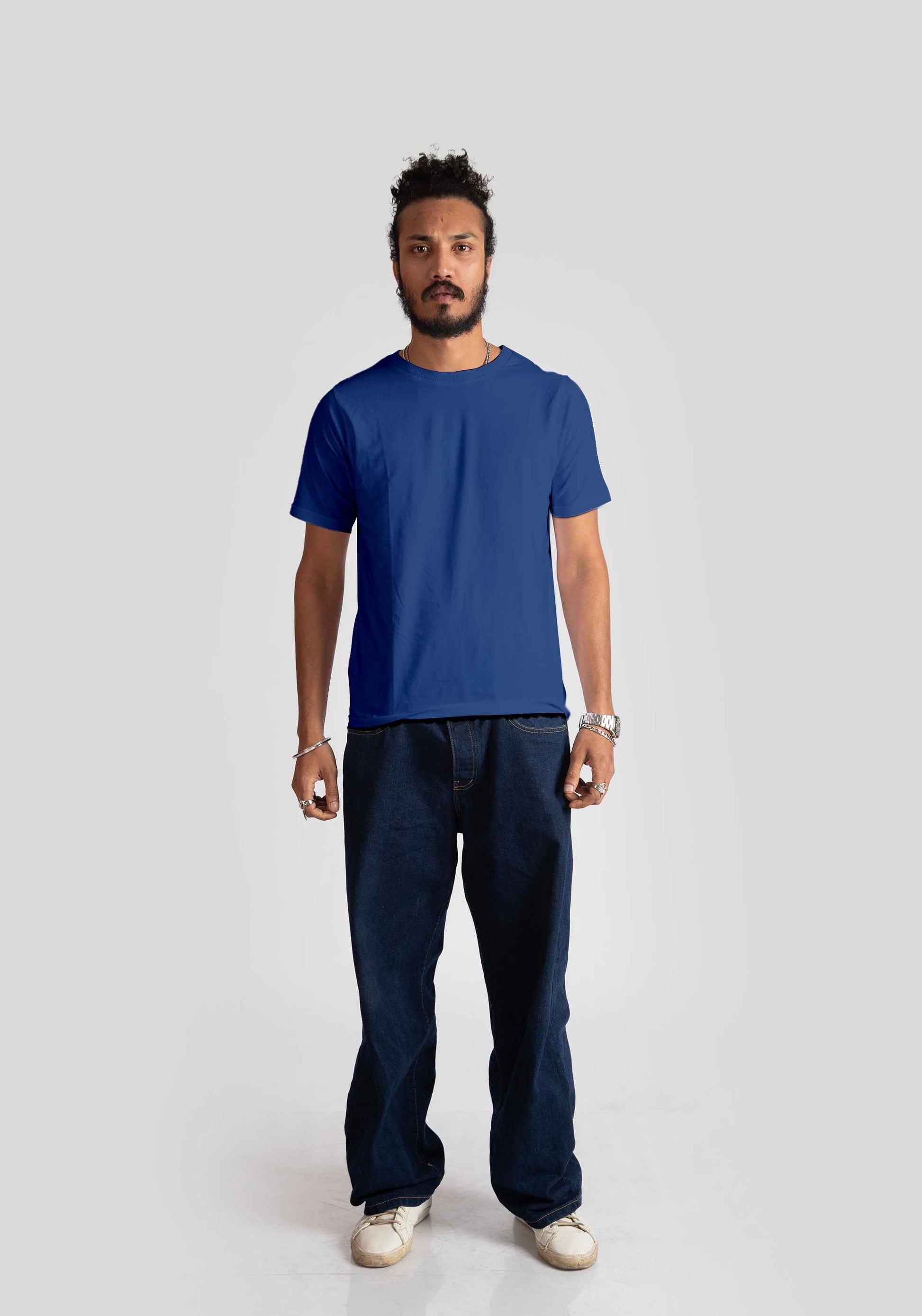 Stylera blue jacquard regular fit t-shirt worn by male model with dark jeans and white sneakers