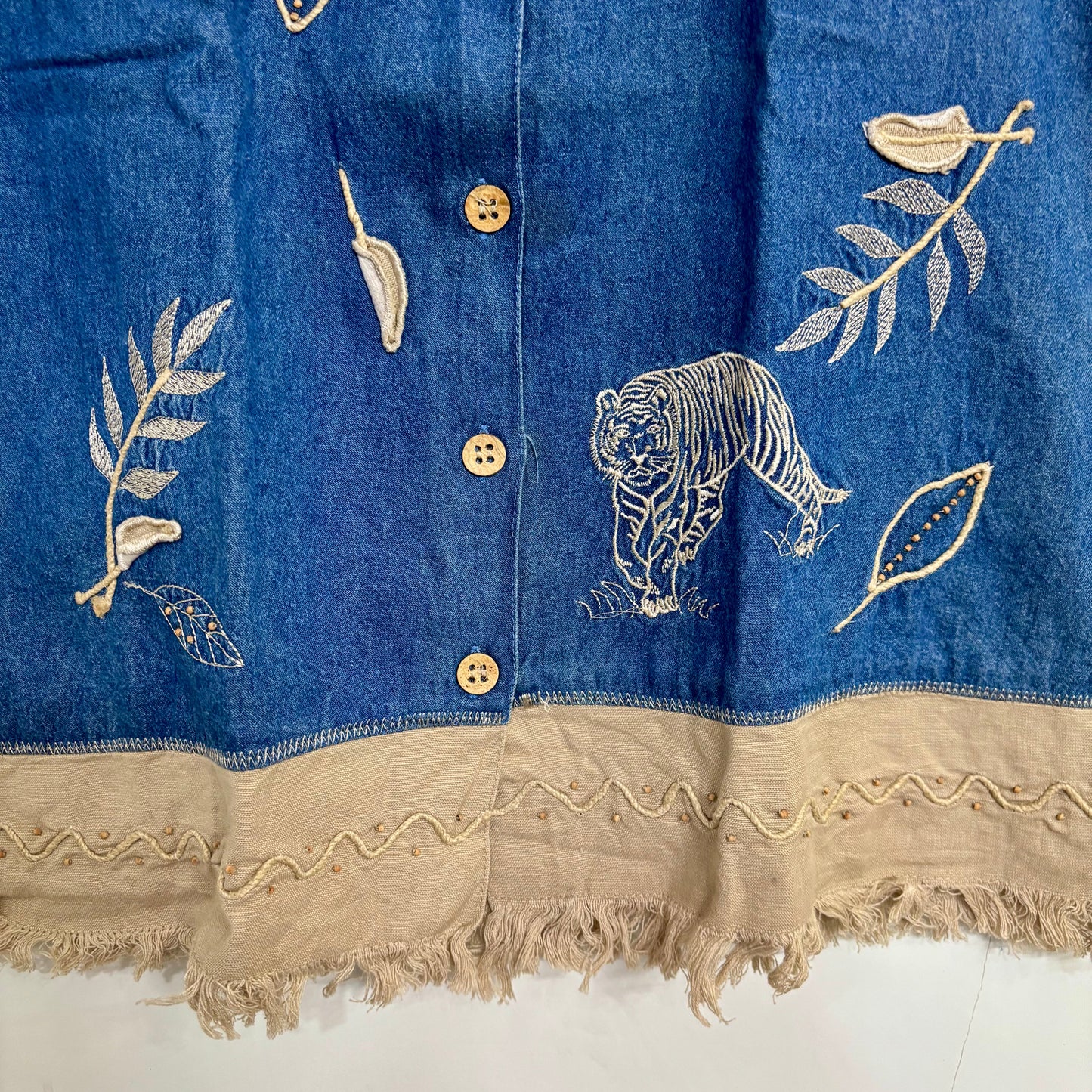 embroidered denim vest for women with tiger and leaf embroidery wooden buttons and fringed beige hem