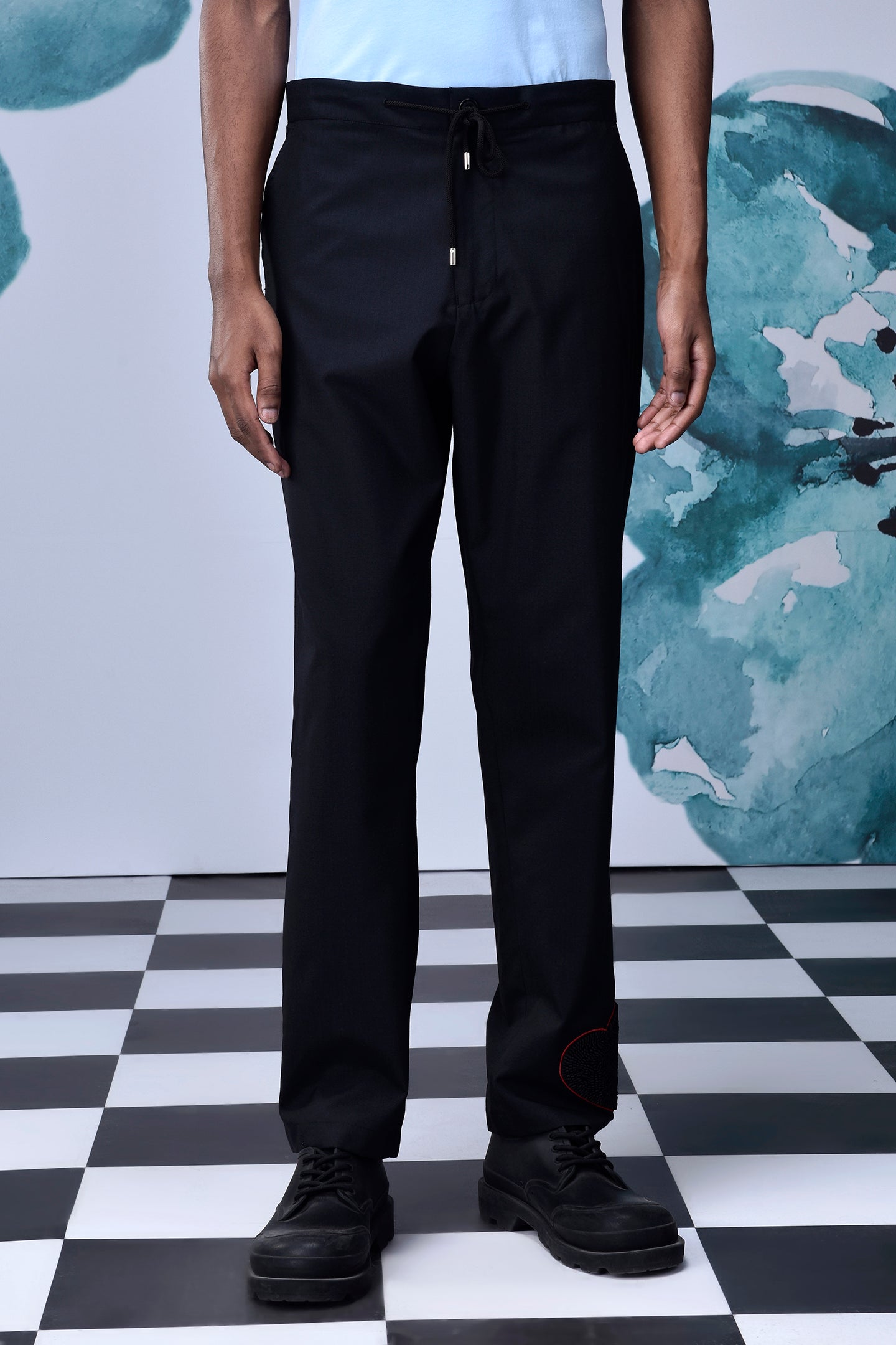 Stylera casual black wool trousers with drawstring waist and straight leg fit