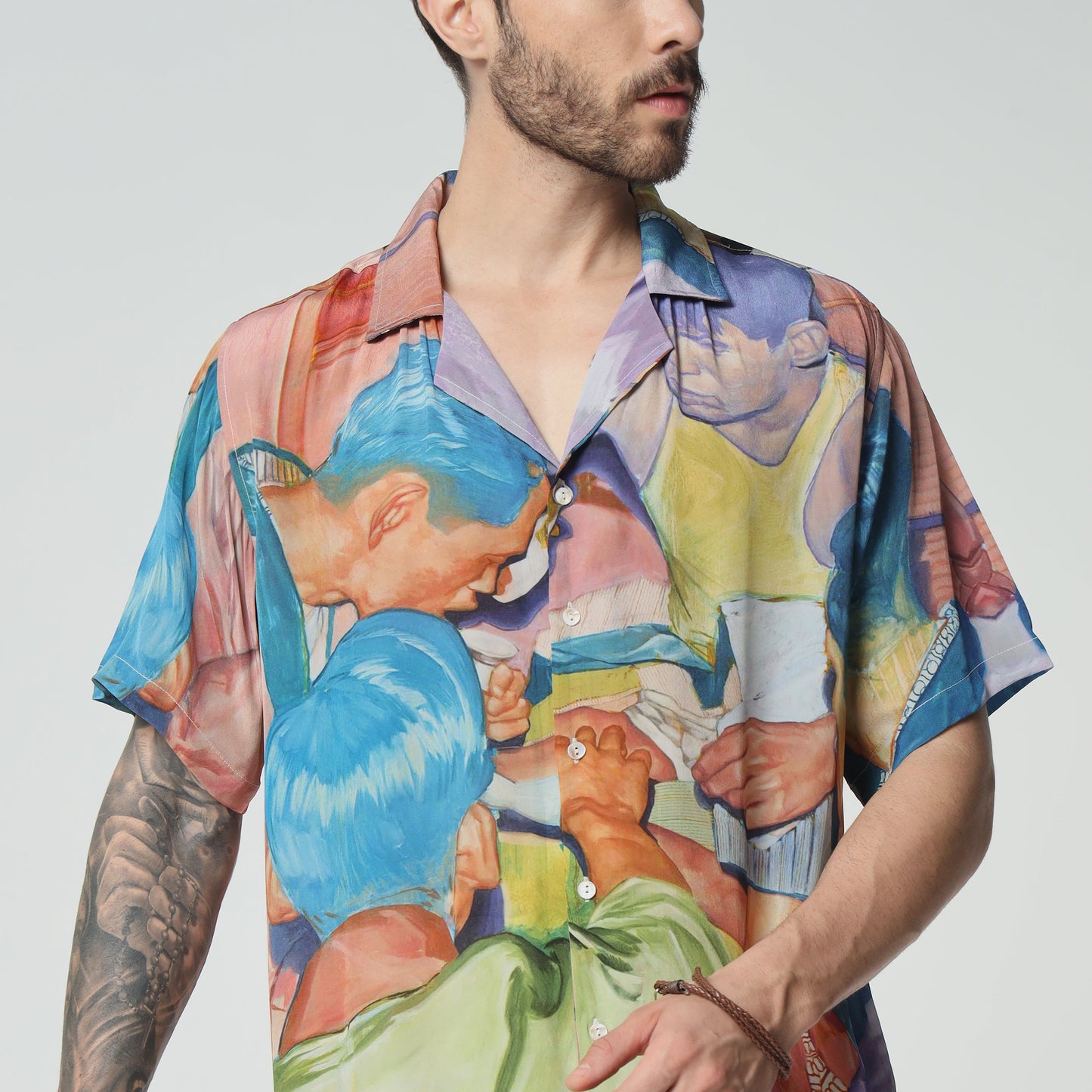 Stylera colorful short-sleeve shirt featuring artistic patterns, perfect casual fashion shirts for men