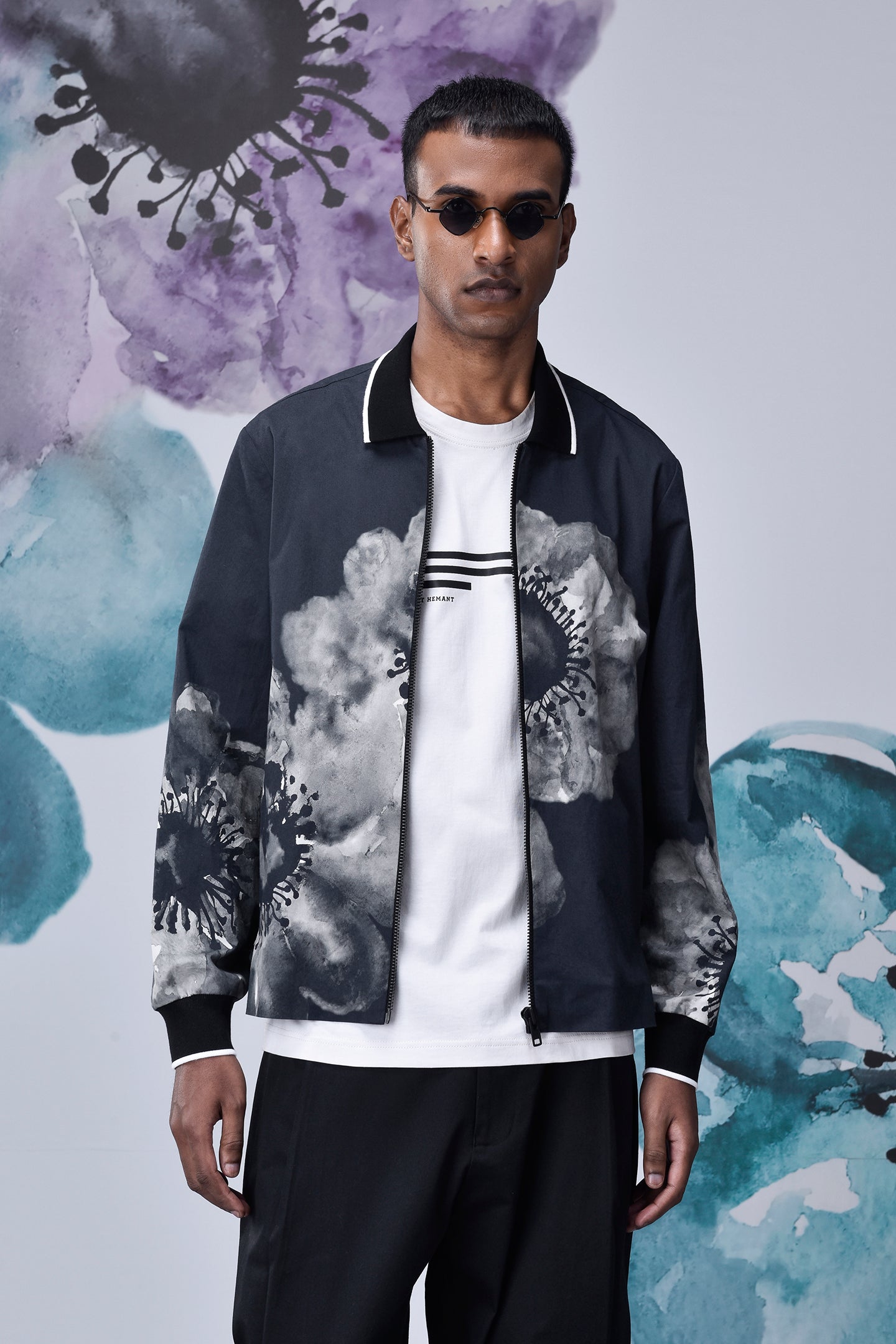Stylera casual flower patterned zip jacket navy bomber with monochrome floral print