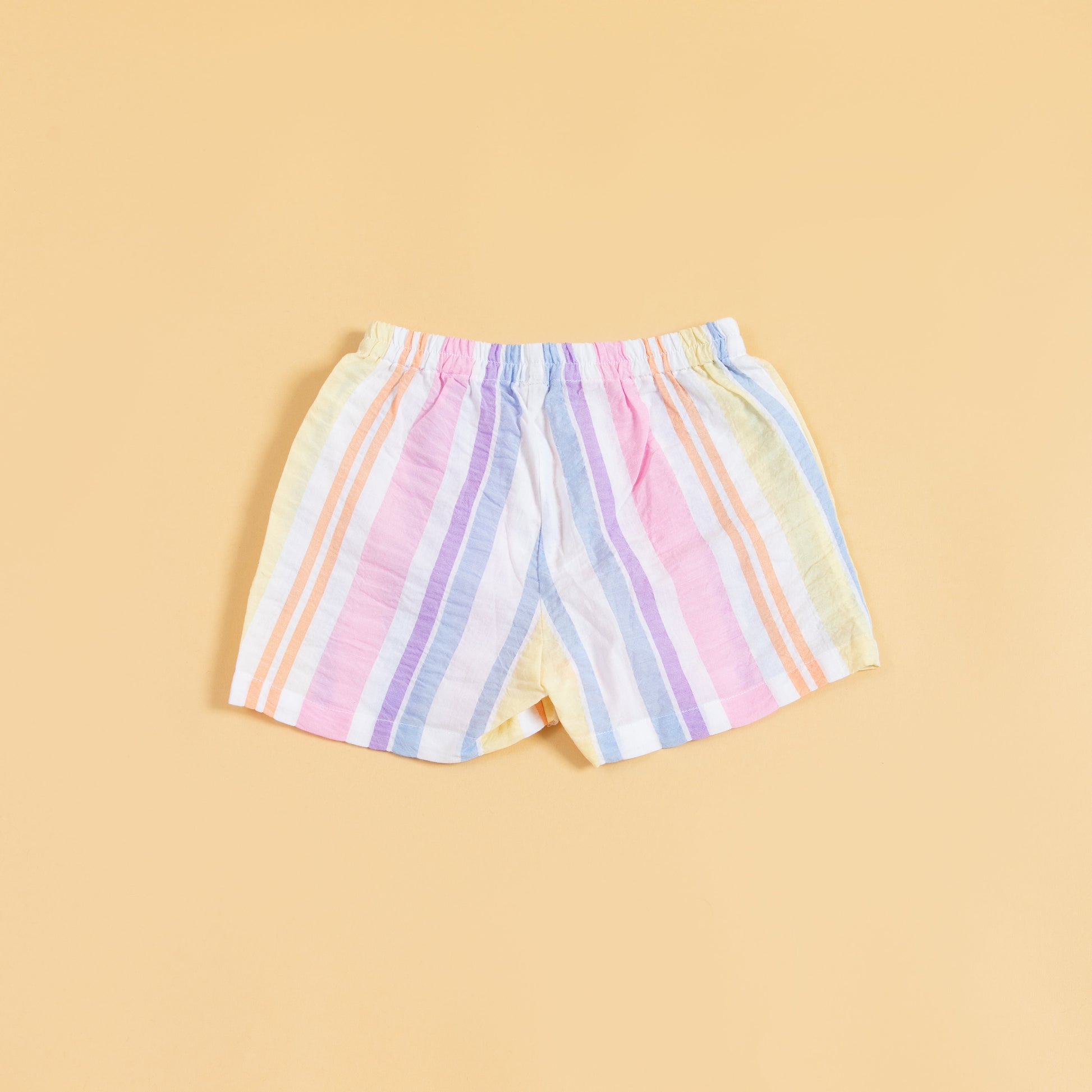 Stylera colorful summer kimono outfit featuring striped shorts in pastel colors