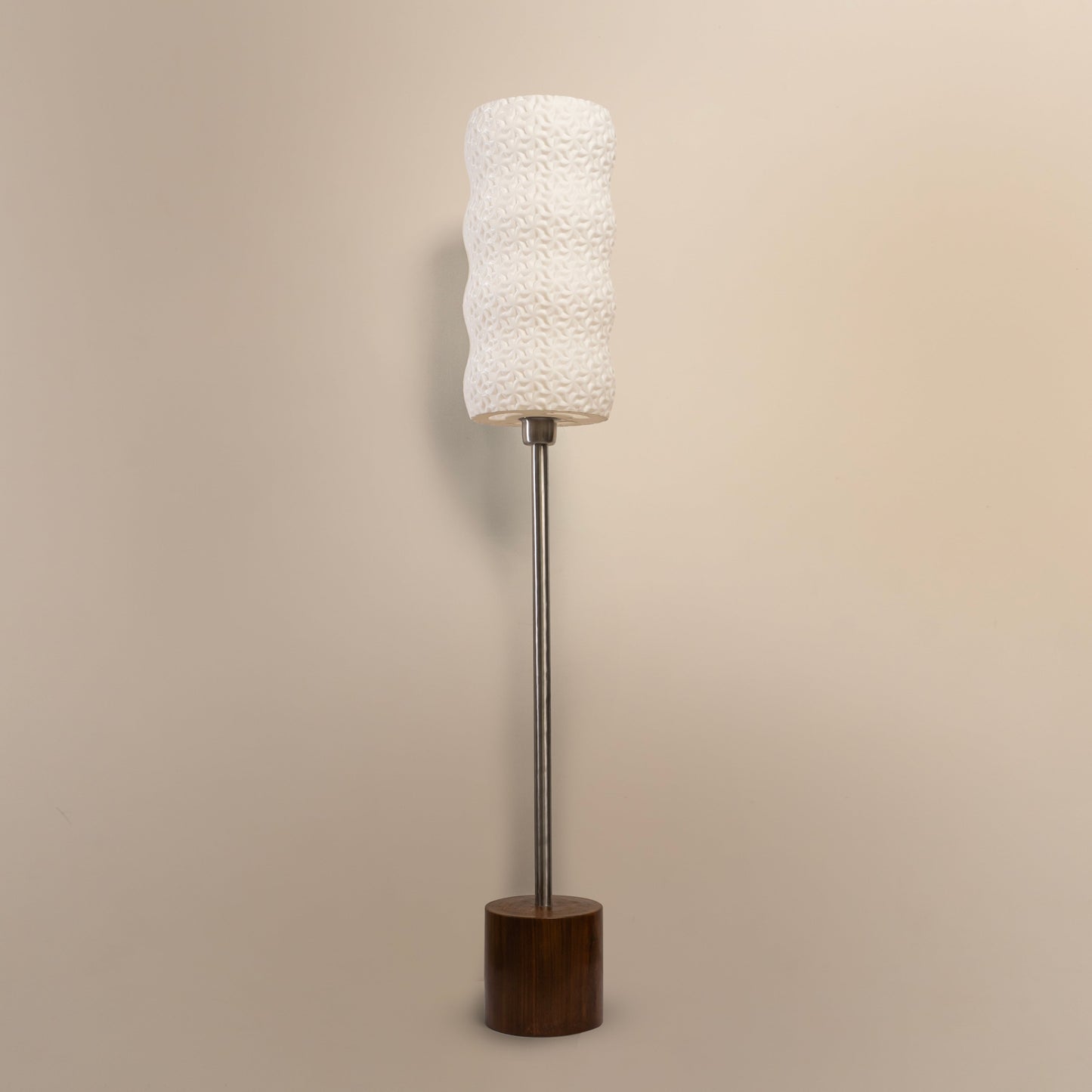 Sozori contemporary standing lamp for living room with textured white shade and wood base