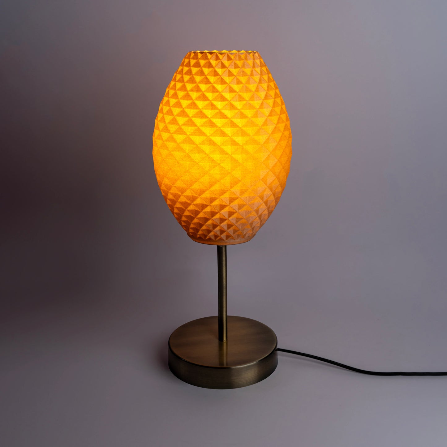 Sozori decorative desk lighting for study with a stylish pineapple shape and warm amber glow