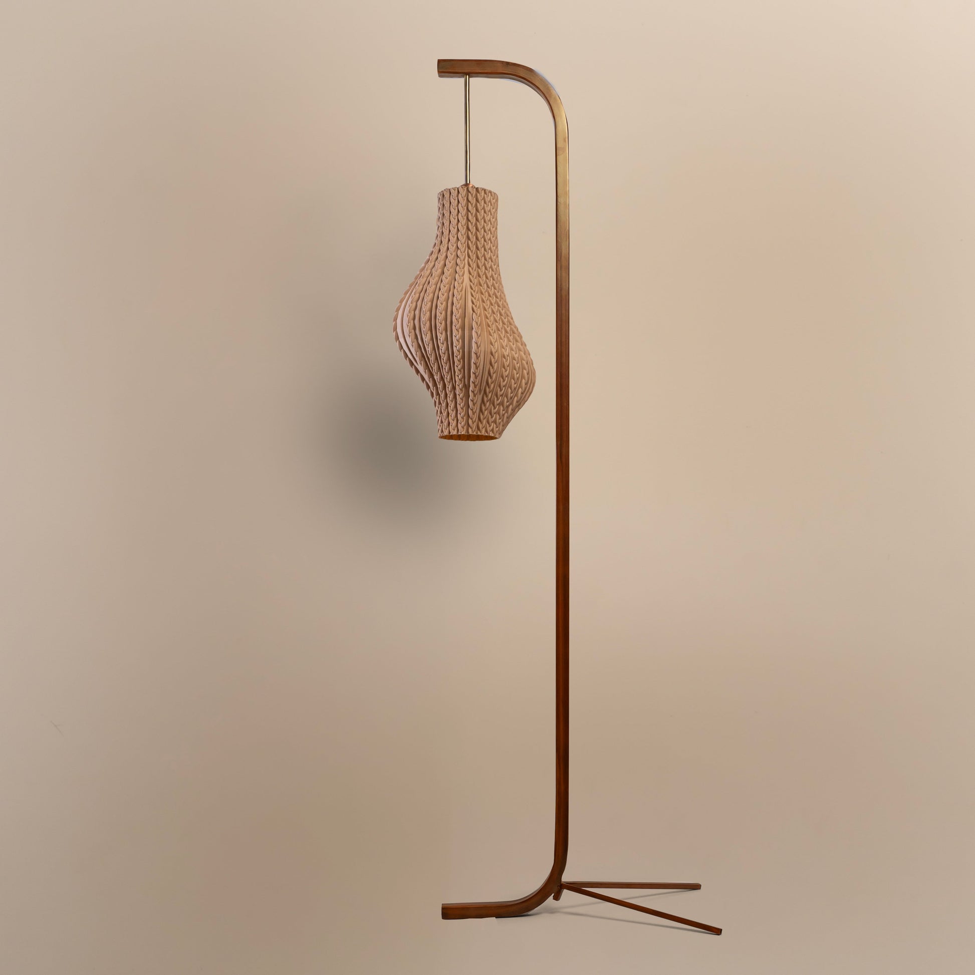 Sozori decorative floor lamp for living room with a unique woven design and modern metal stand
