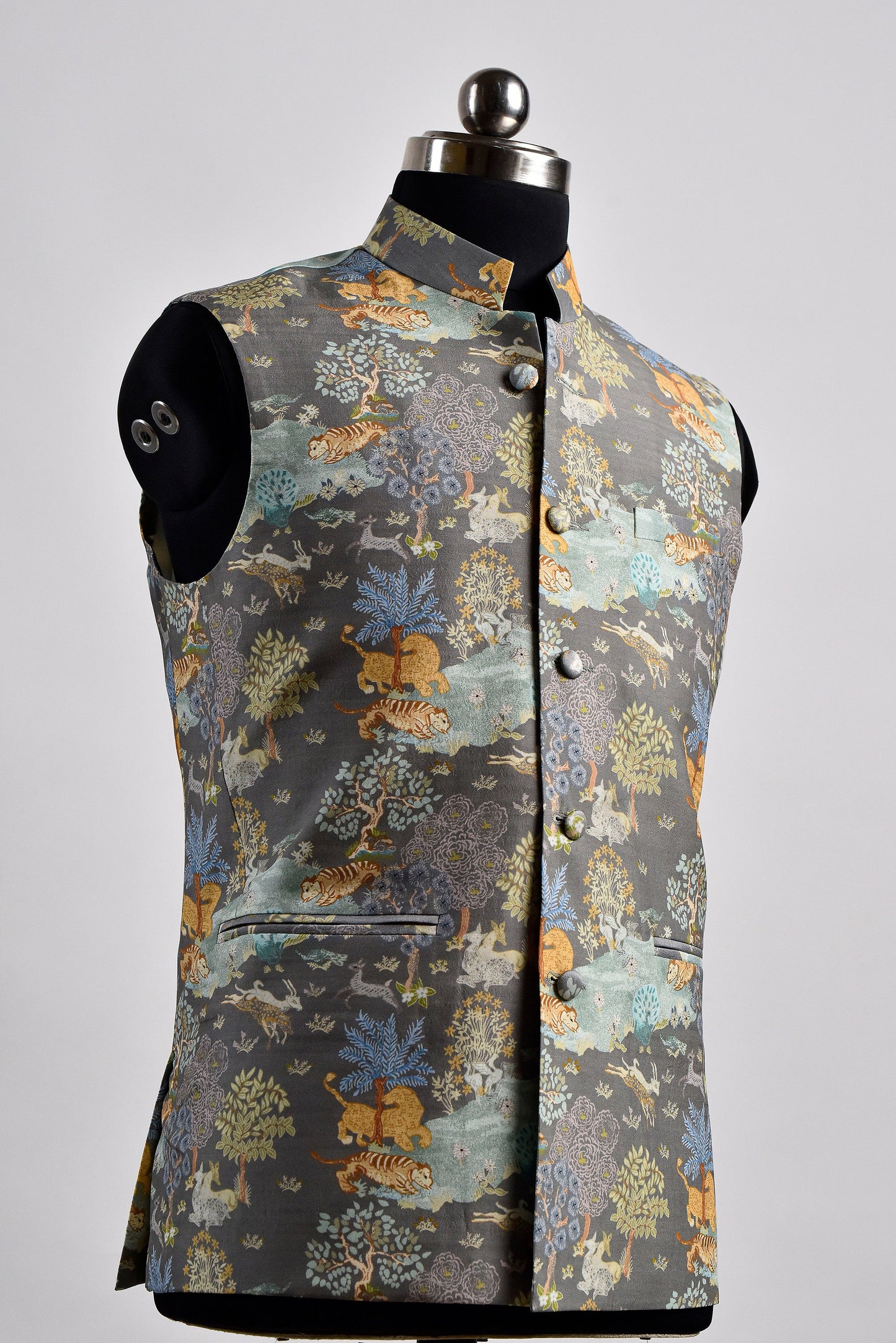 Stylera Formal Ethnic Wear for Men in stylish floral pattern with button closure