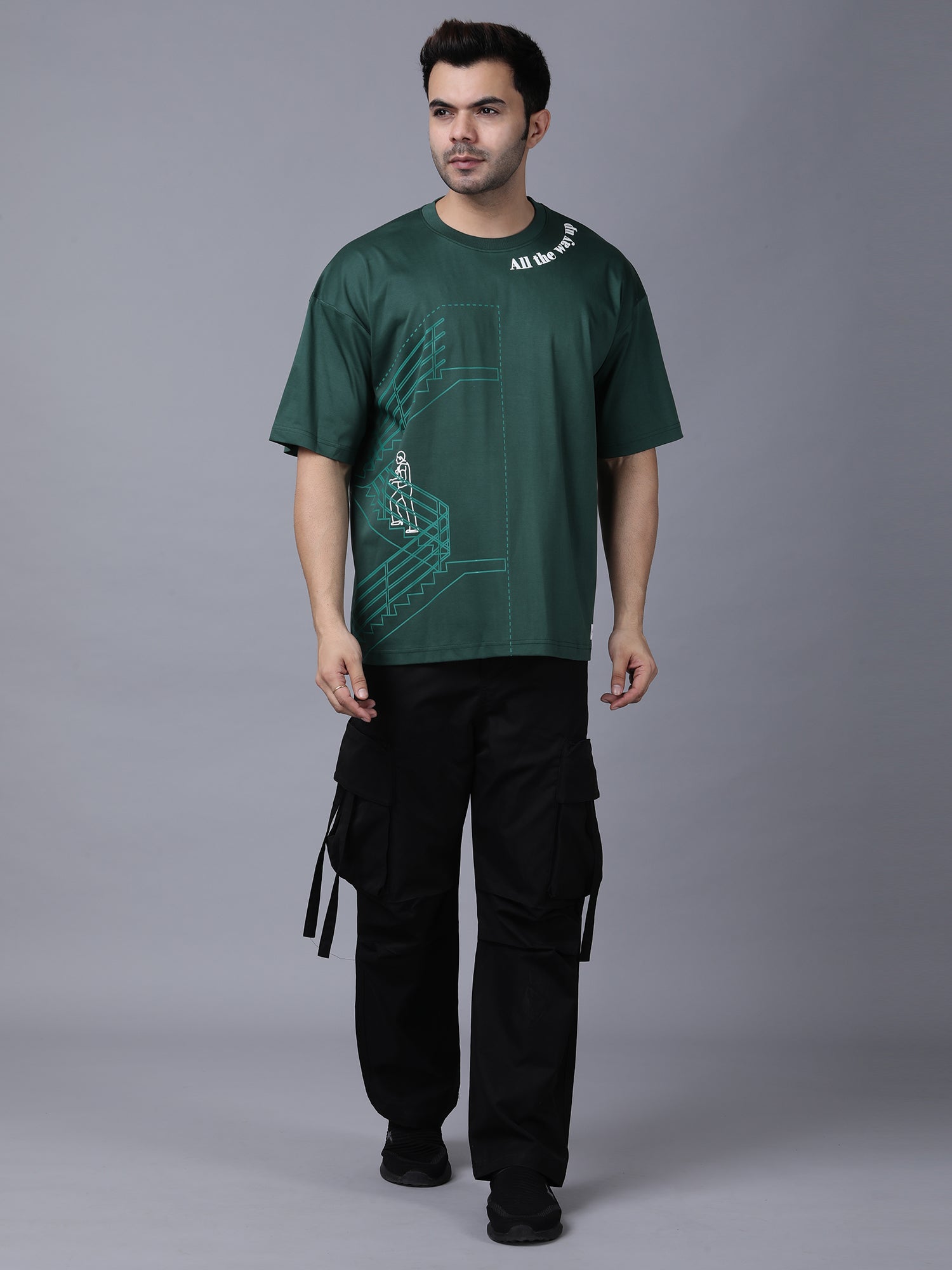 Men's trendy streetwear t-shirt in dark green with unique graphic design for a stylish look