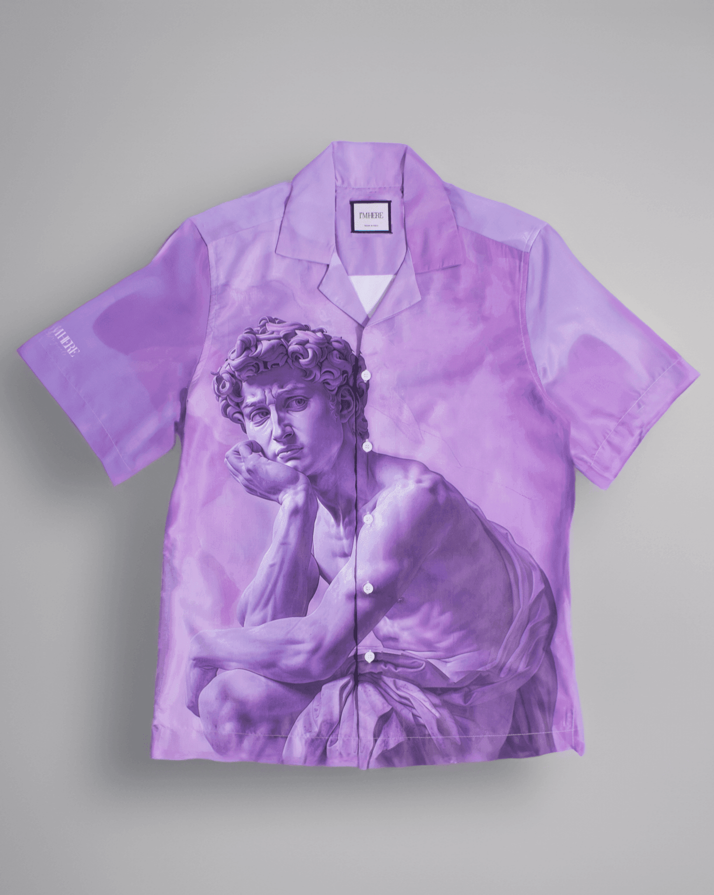 Stylera purple camp collar shirt featuring classical sculpture print short sleeve button up for men's trendy summer shirts