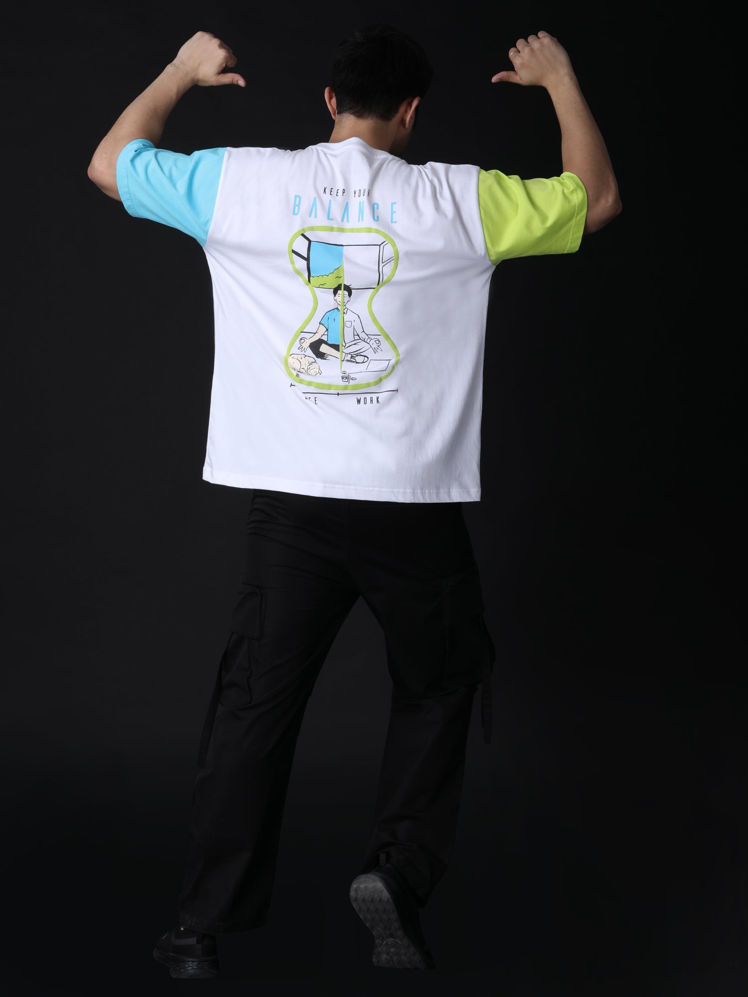 Stylstpls oversized casual tee with unique sleeves featuring a colorful hourglass design on the back