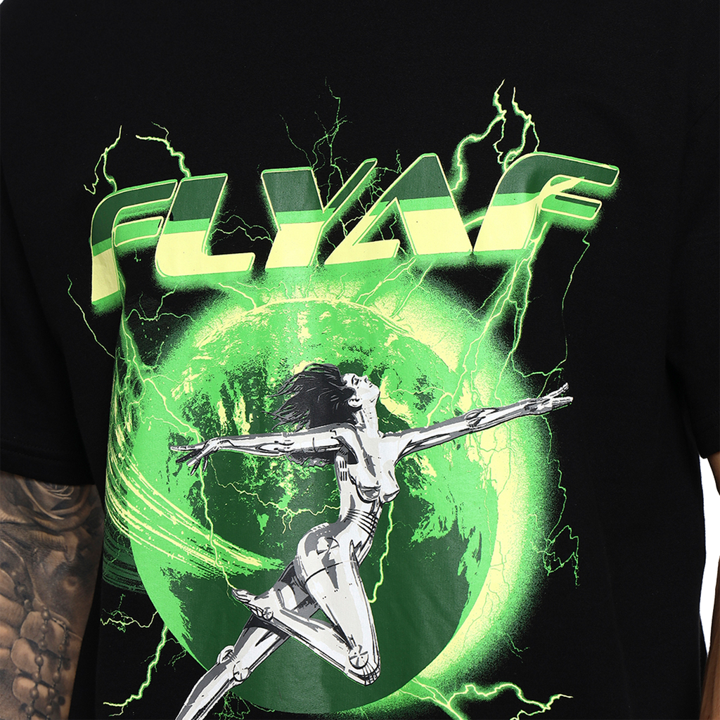 "World Is Your Oyster" Round Neck Black T-Shirt