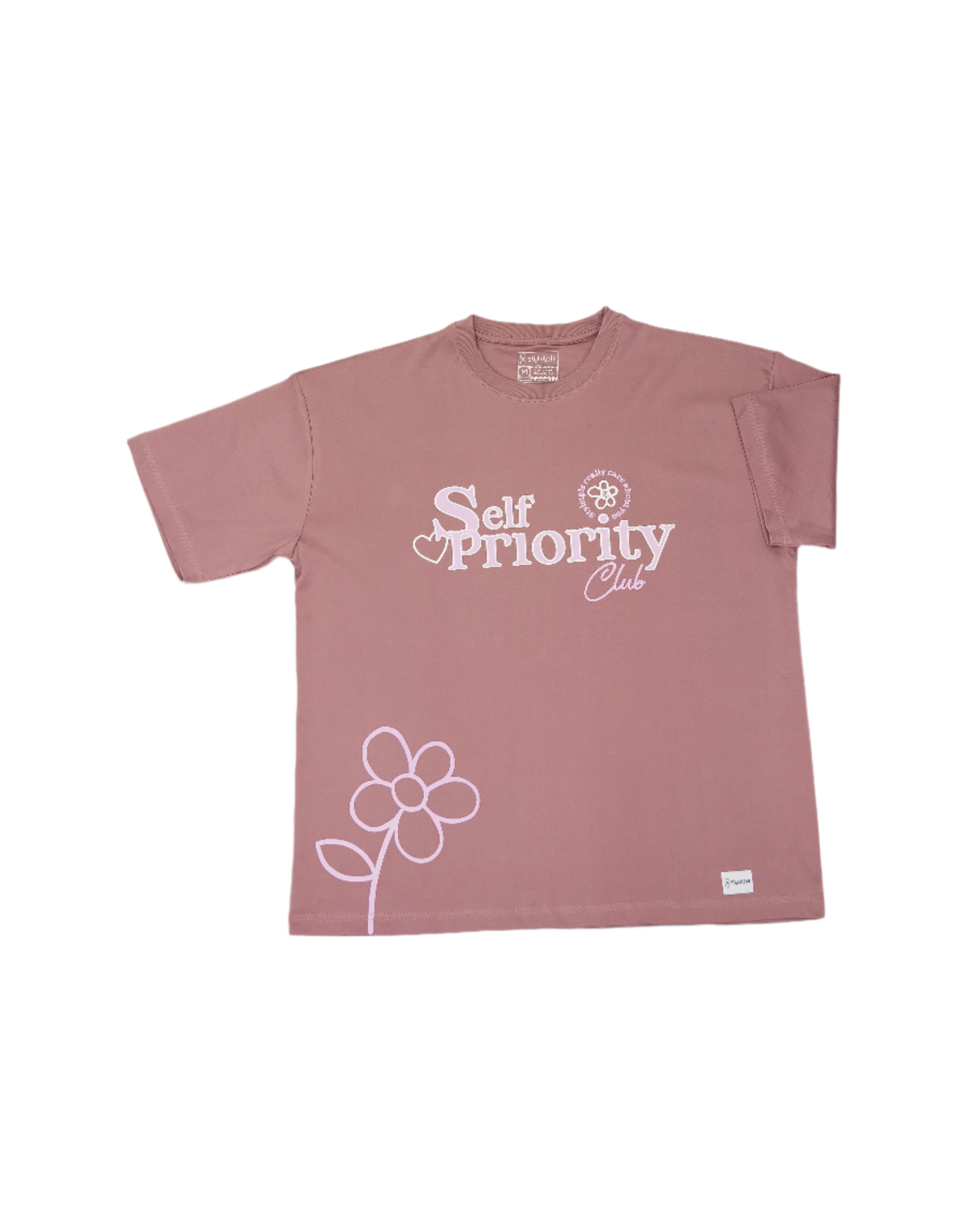 Stylstpls trendy oversized t-shirt for men and women in pink with flower design