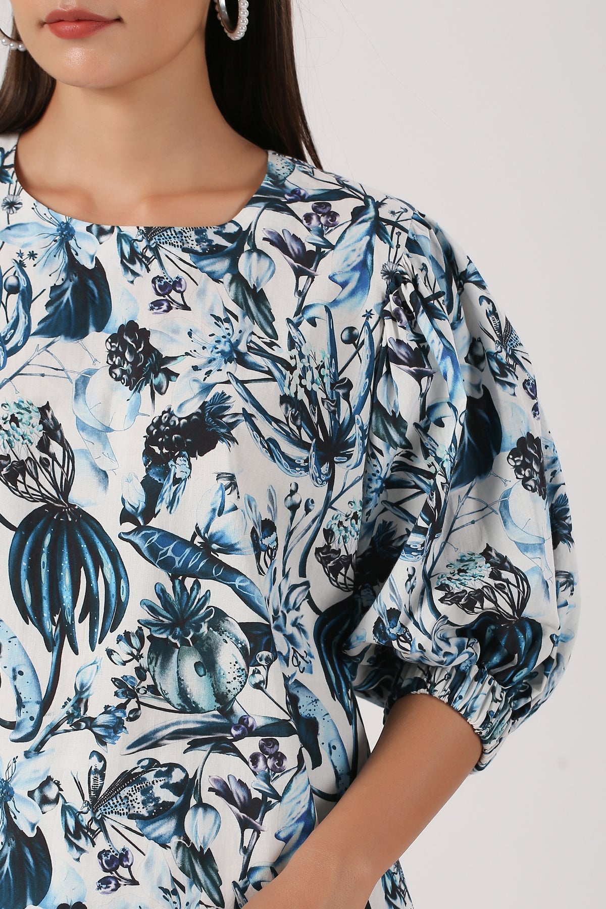 Floral Print Puff Sleeve Top from Stylera, a trendy casual top for women
