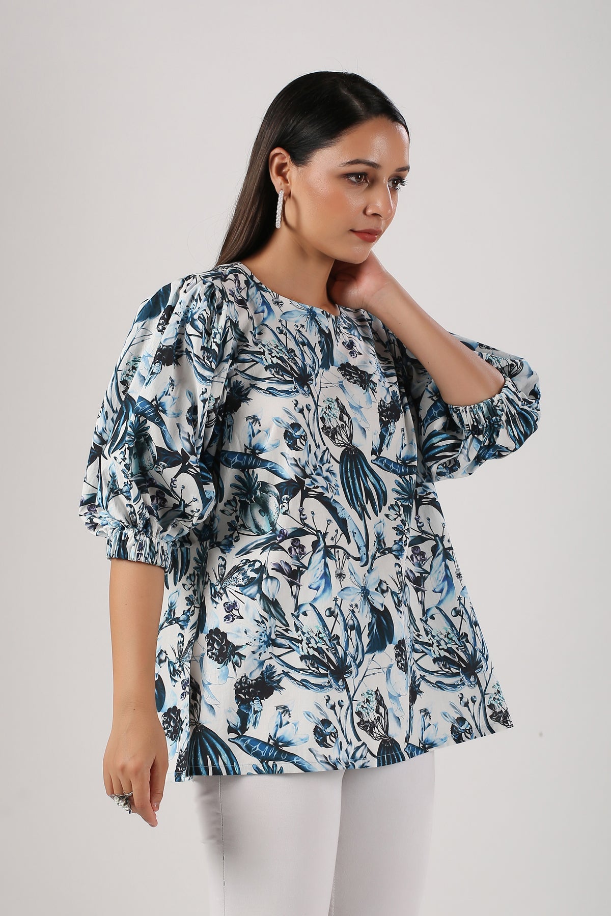 Stylera Stylish Floral Printed Trendy Casual Tops for Women with Puff Sleeves and Relaxed Fit