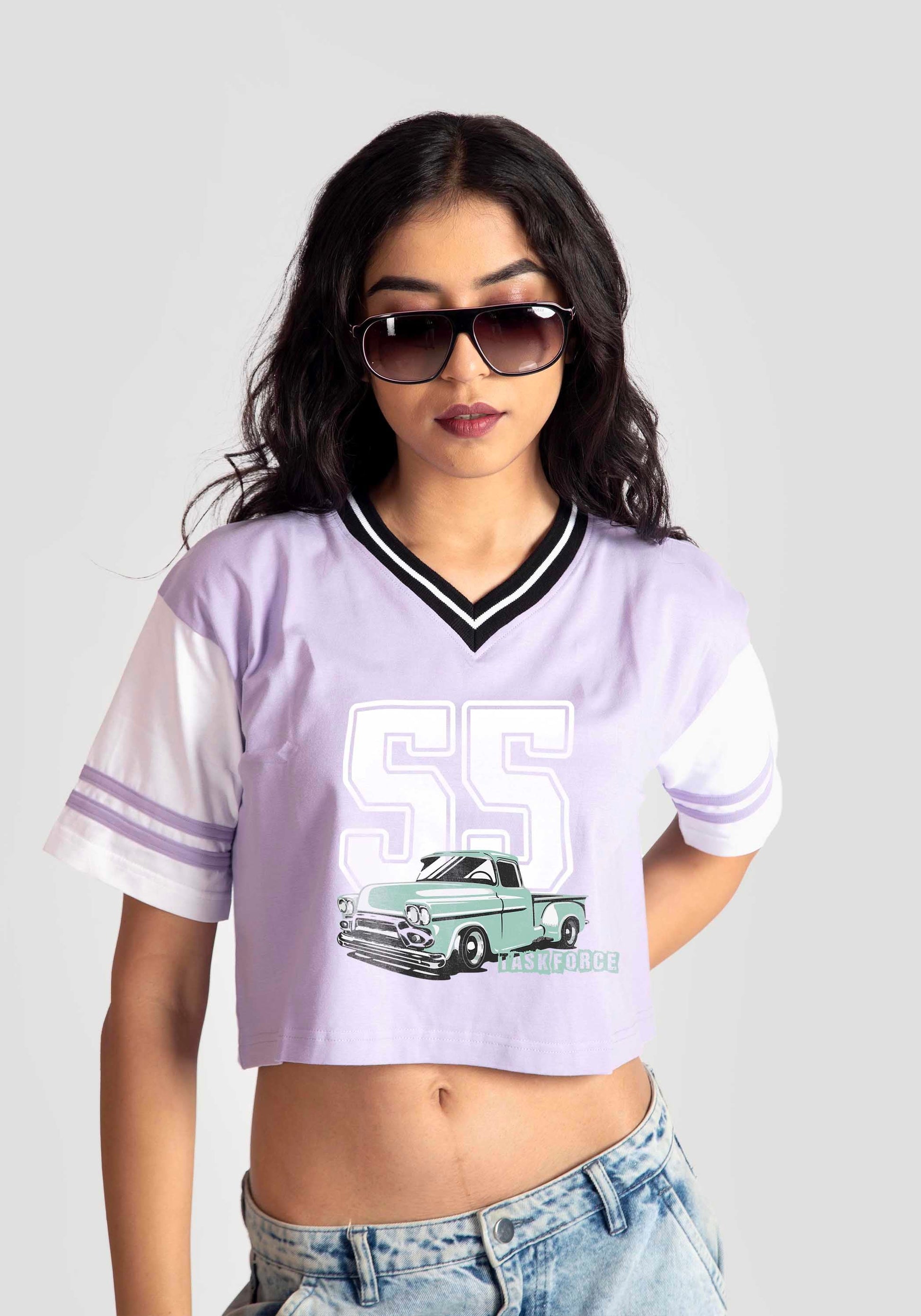Stylera trendy casual tops for women lavender crop top with vintage car graphic and striped sleeves