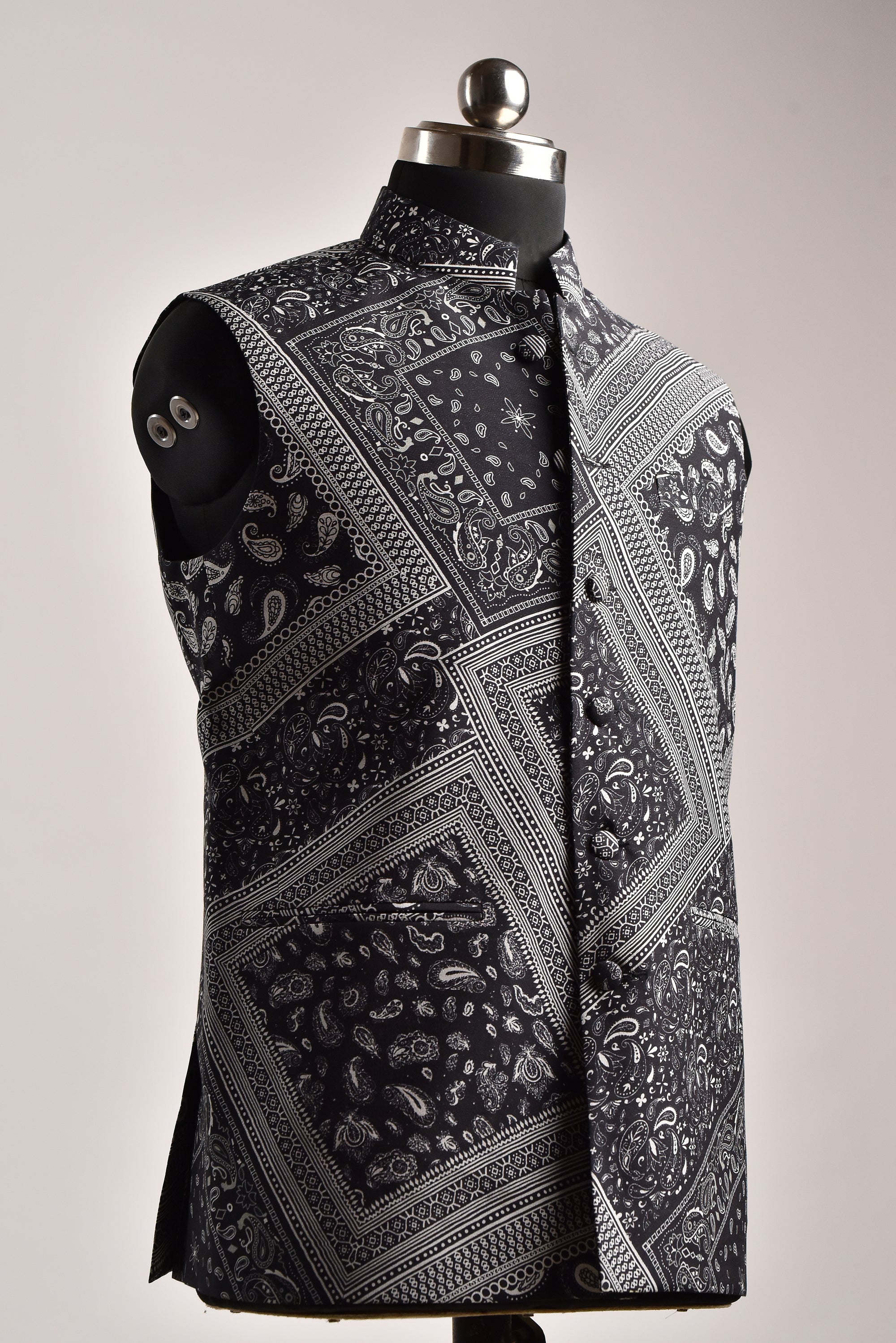 Trendy ethnic bandi jacket in black and white paisley pattern with a sleek design