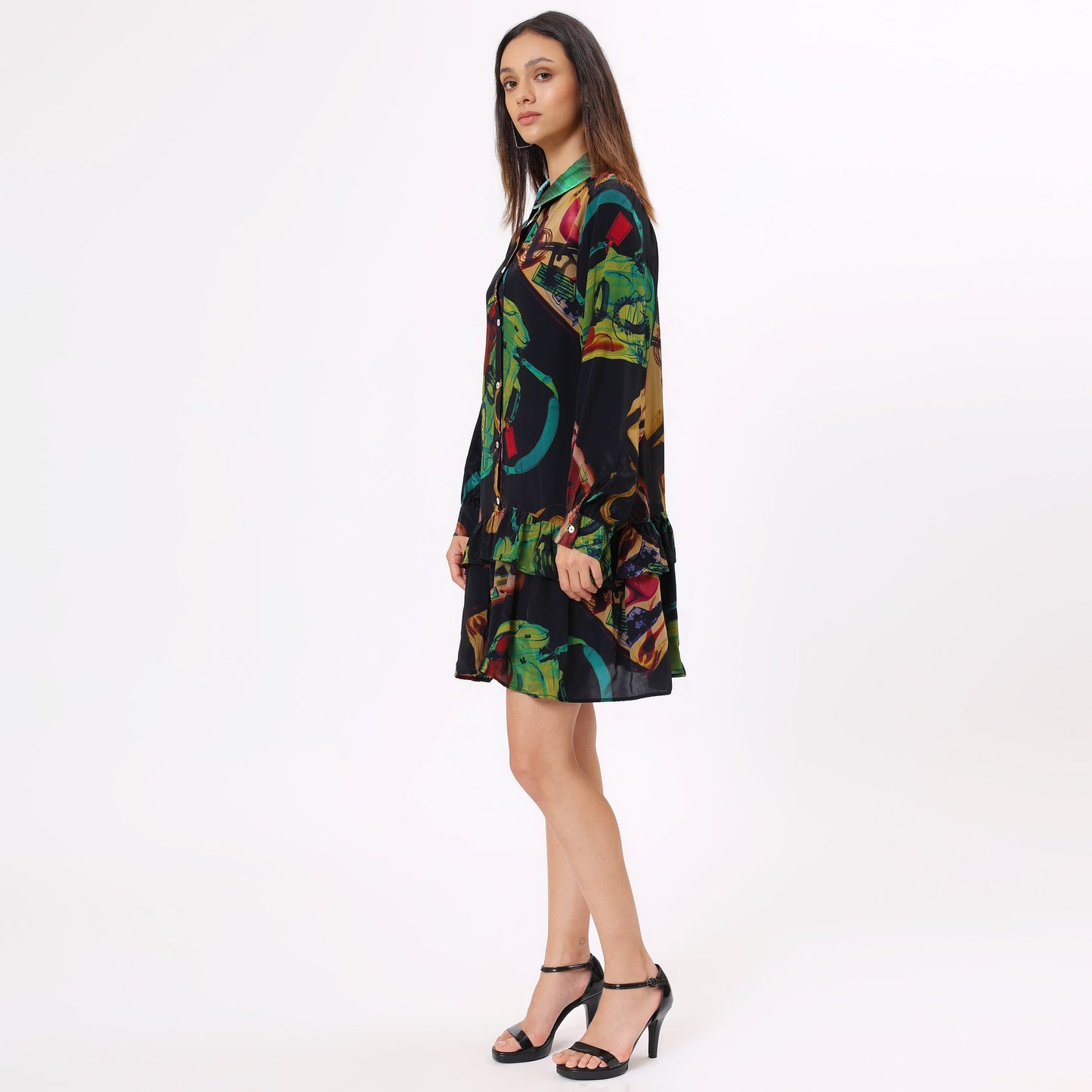 Stylera trendy long sleeve dress for women featuring a colorful patterned design and flowing silhouette