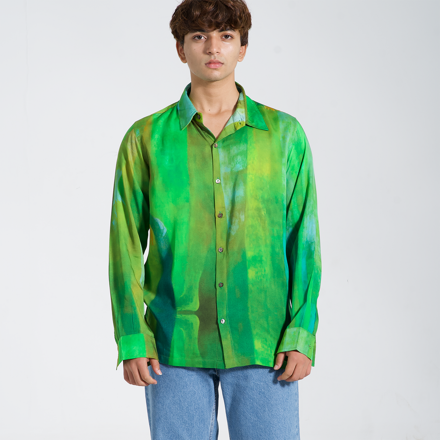 Stylera trendy men’s casual button up shirt in green with a vibrant, colorful design