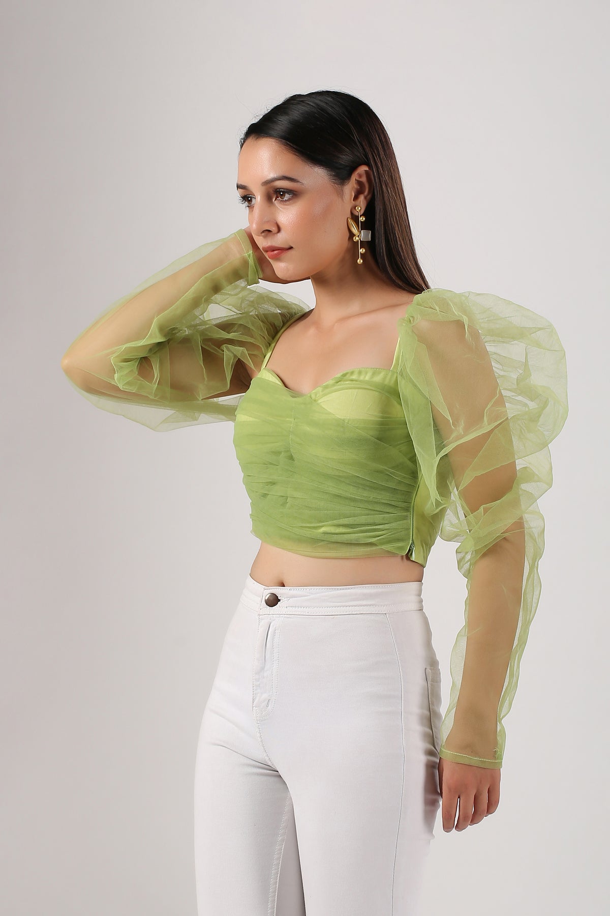 Trendy mesh crop top for women in green with puffy sleeves for a stylish look